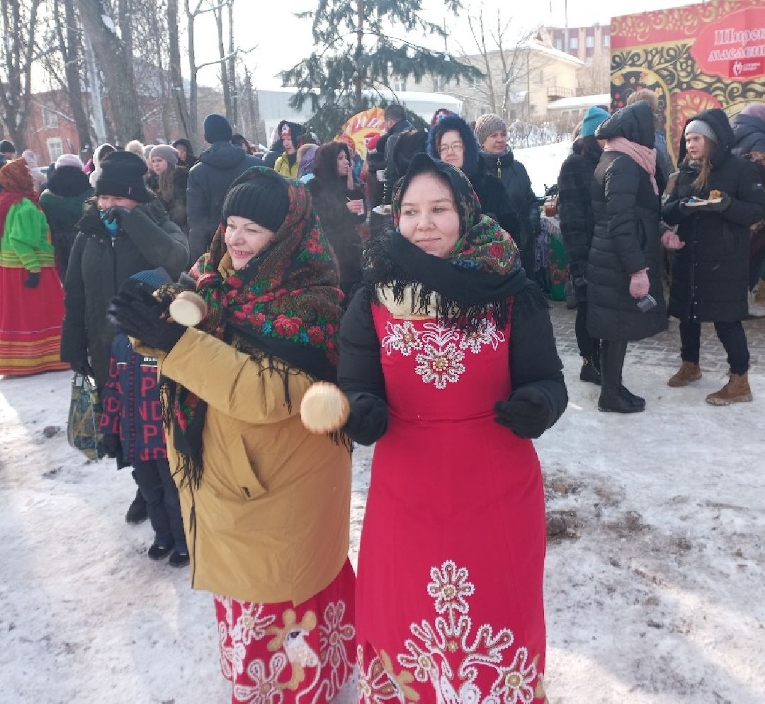 Раменское, общество