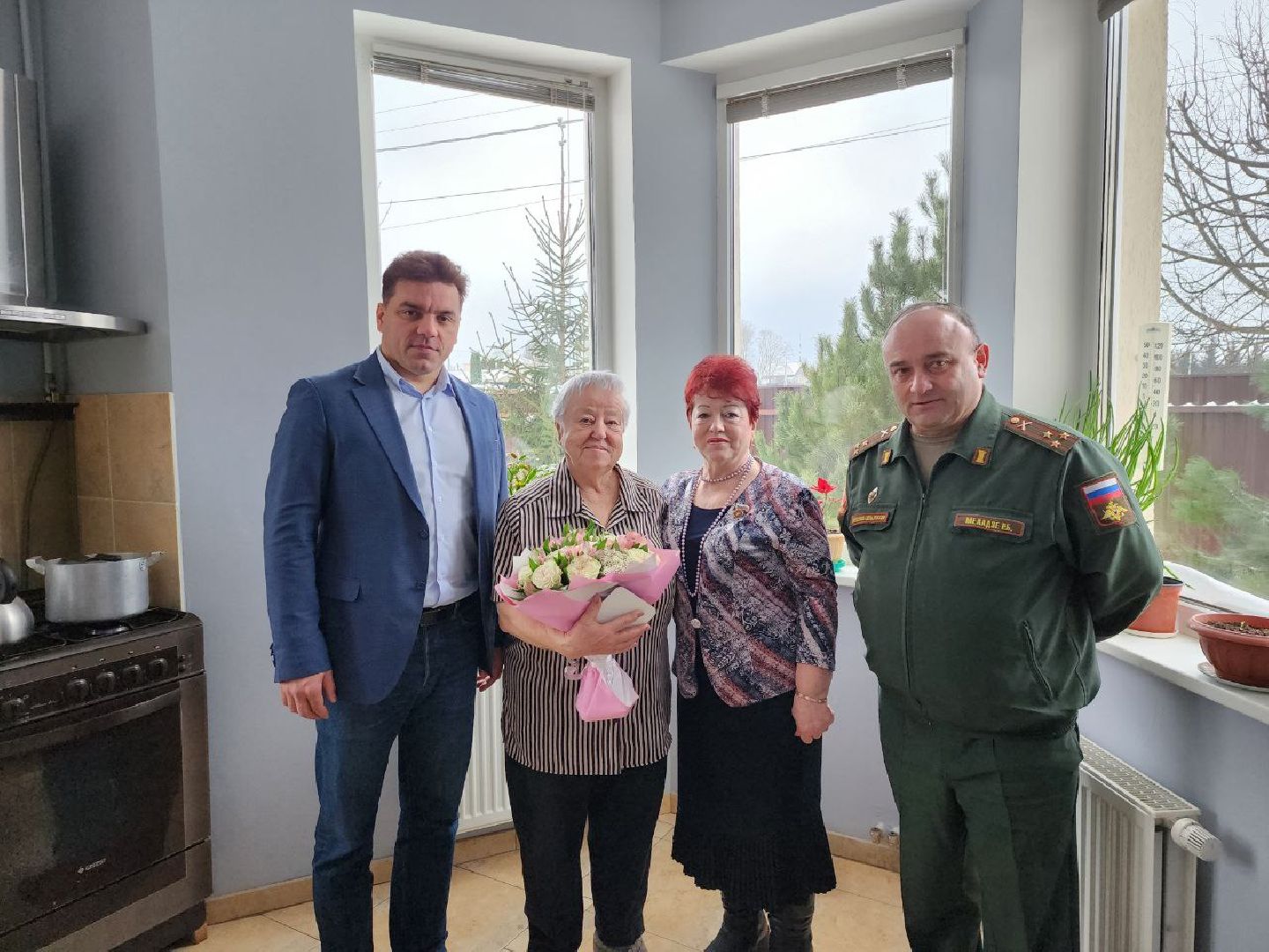 можайск, можайский городской округ, подмосковье, блокадники, юбилейные медали, глава, поздравил, Ленинград, блокада Ленинграда,