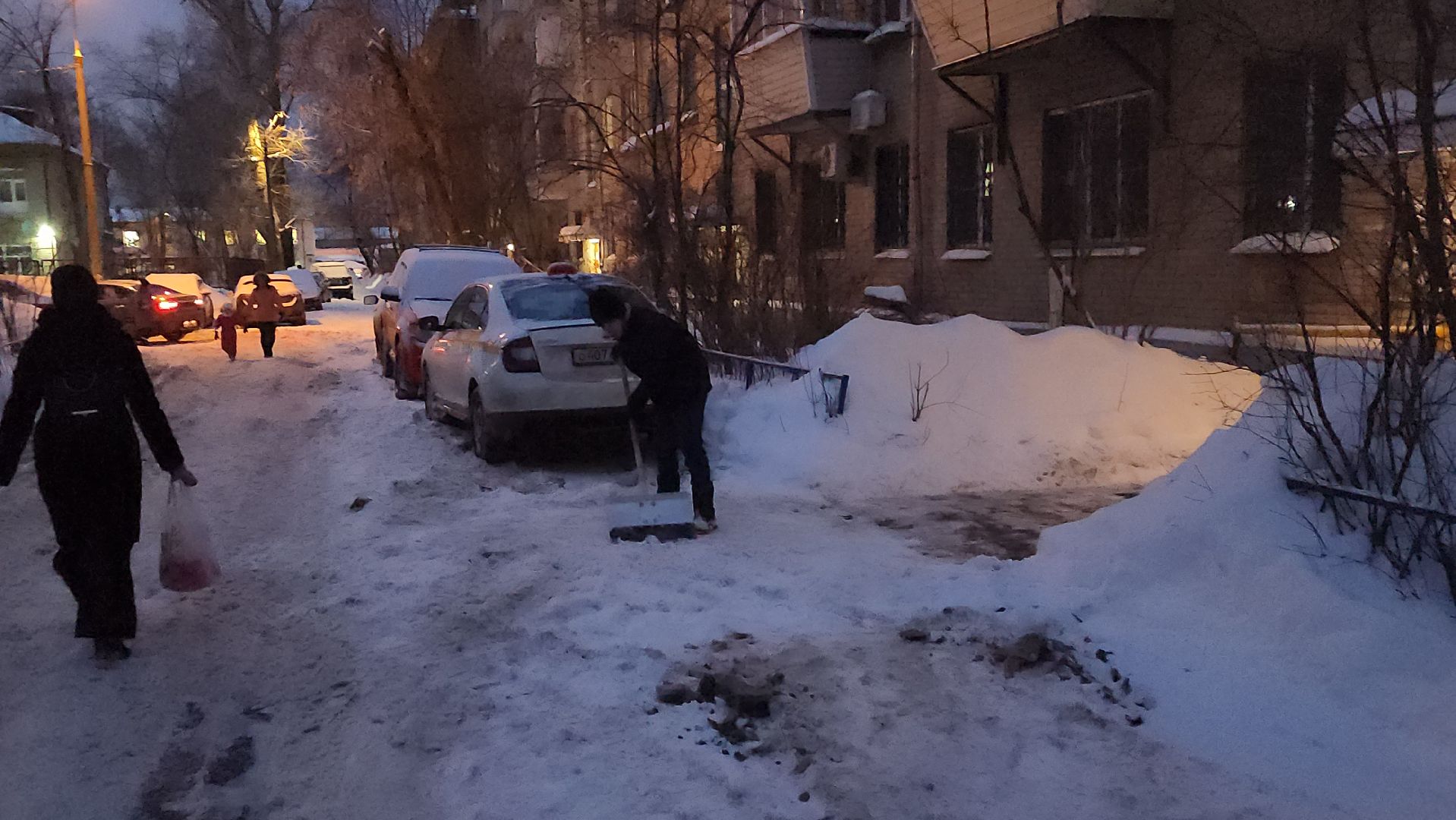 снегопад, уборка улиц, уборка снега, Аубакиров,