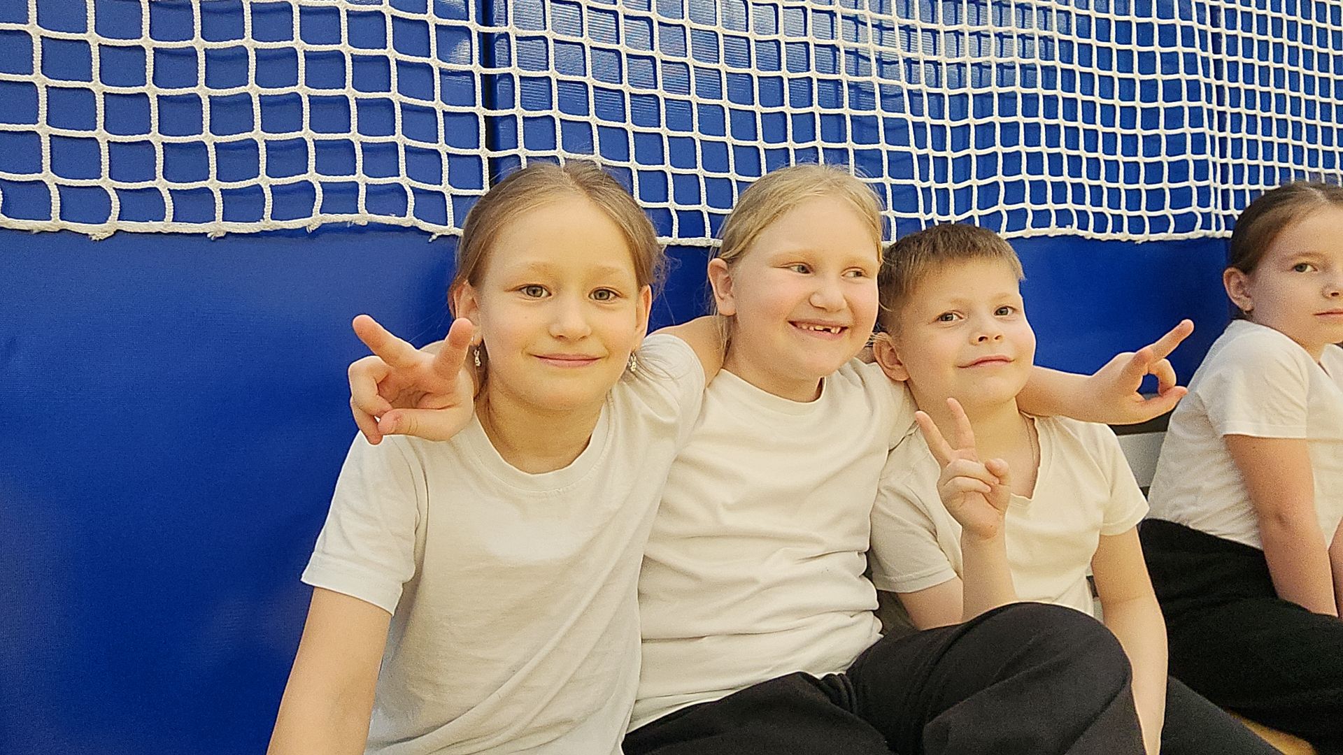 электросталь, электросталь спортивная, мой город, образование, образование подмосковья, гимназия, гимназия 9, учитель, урок, урок физкультуры, день студента, студенты,