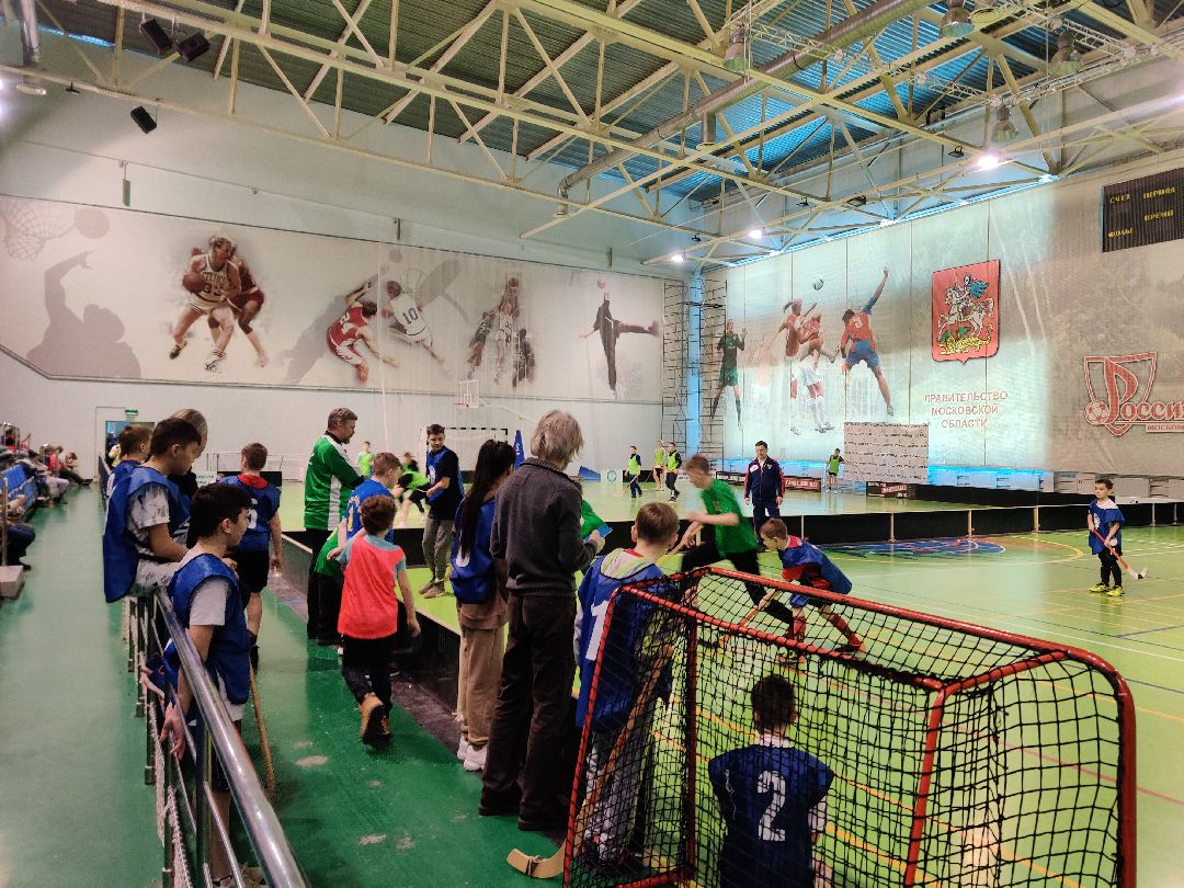 Красноармейск, хоккей в валенках, хоккей с мячом, тренер, воспитанники православных школ