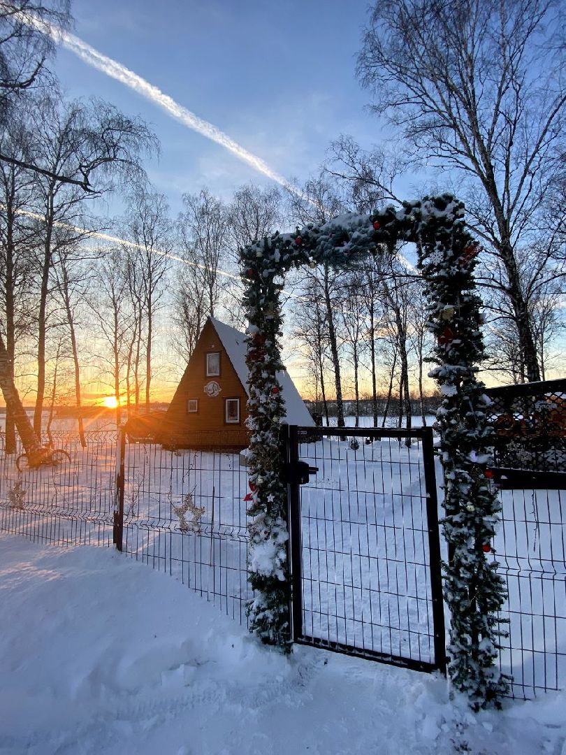 зима в парках, зима в подмосковье, туризм, туризм в подмосковье, домодедово, подмосквье, глэмпинг, отдых на природе, бунгало, домик, палатка, озеро Черное, Лобаново, село лобаново, эко отель, зимняя рыбалка, баня, банный чан,