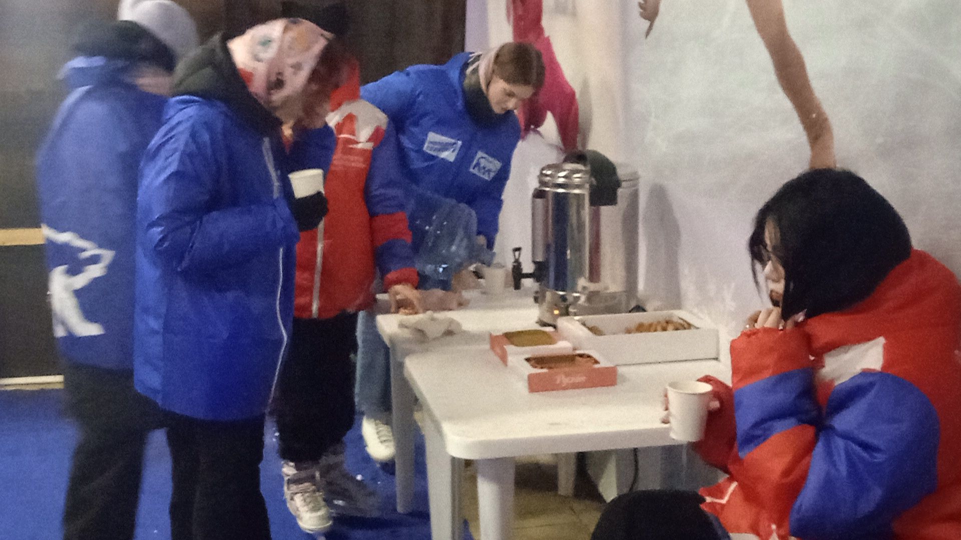 Спортивная студенческая ночь, День студента, Метеор, каток, коньки, волонтеры,