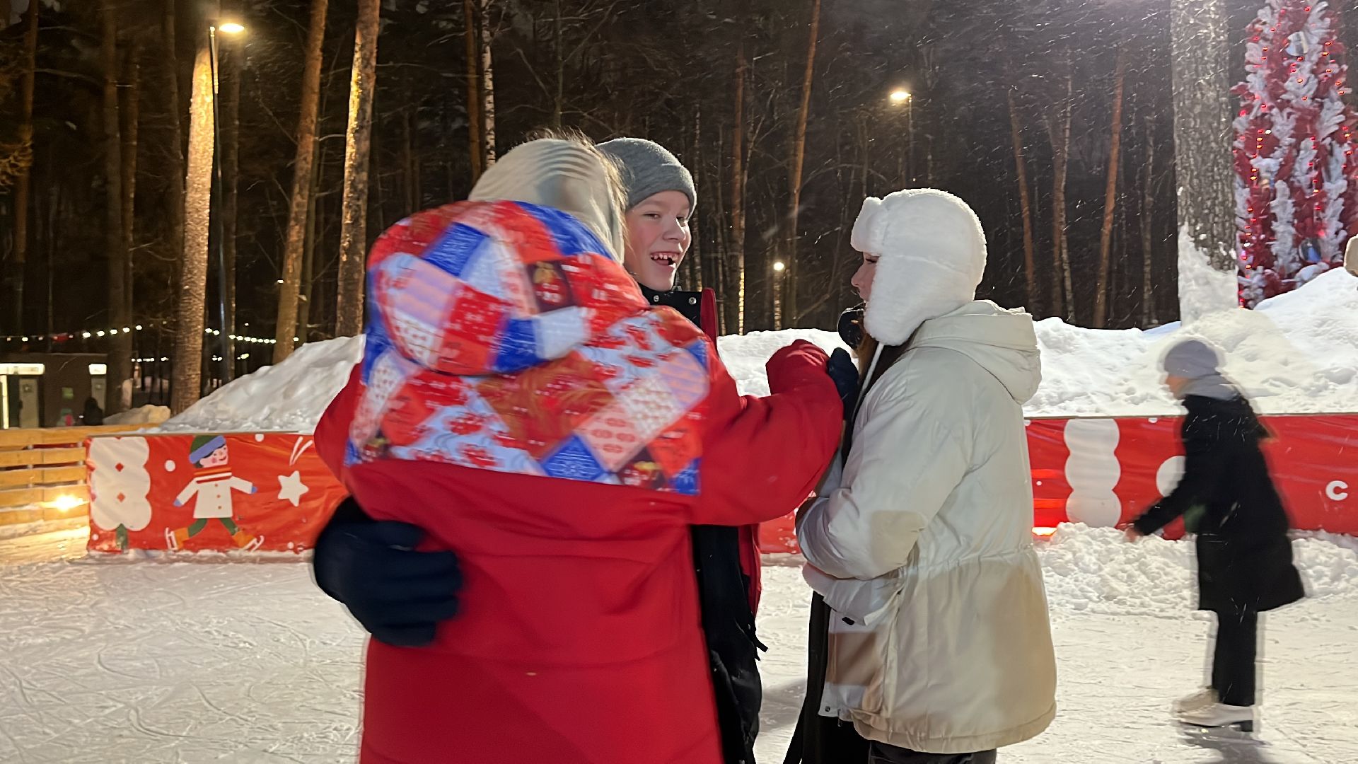 волонтерский центр, каток в парке, волонтерское движение, день студента,