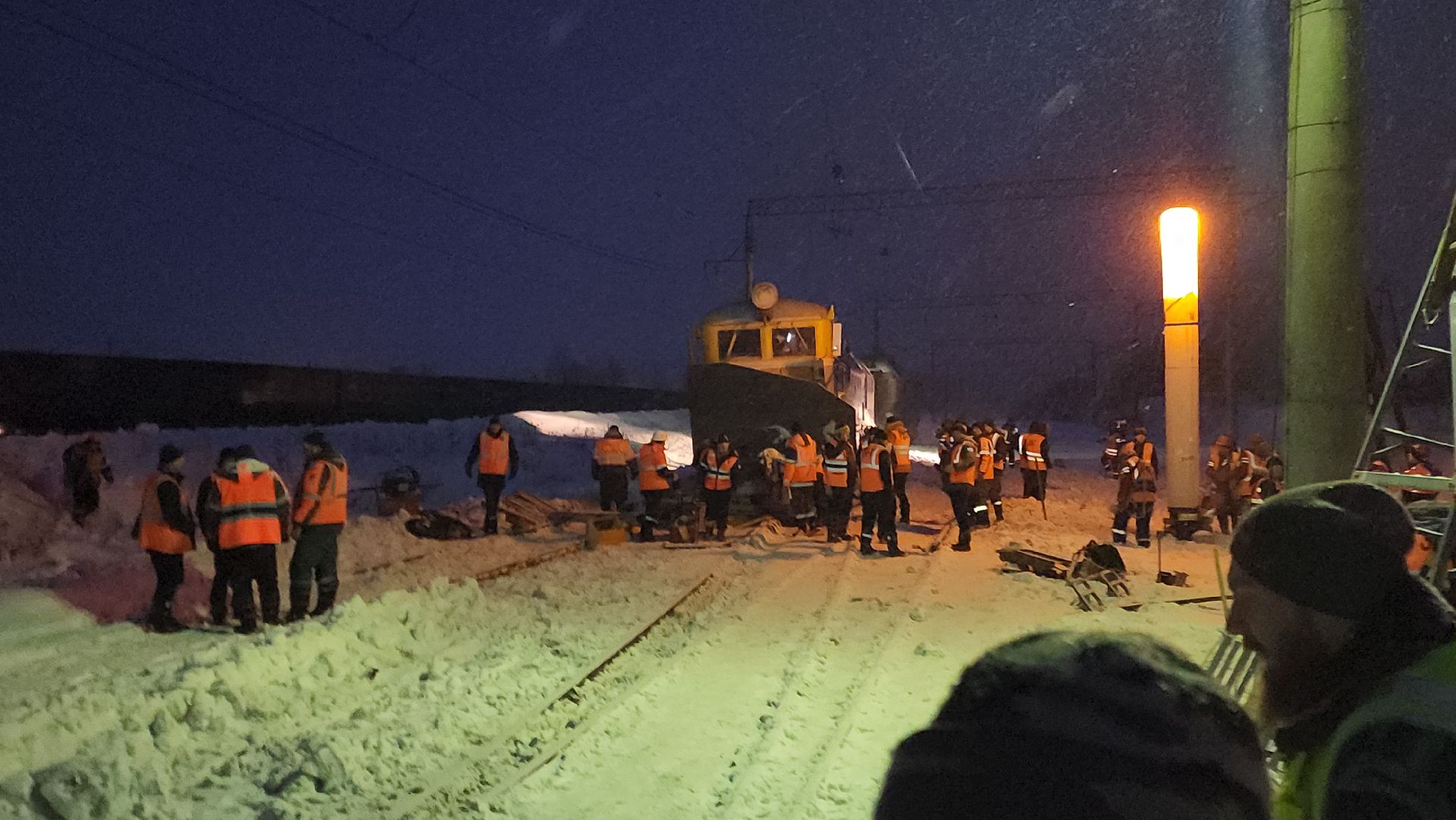 волоколамск, чп, железная дорога, железнодорожная станция, железнодорожные пути,