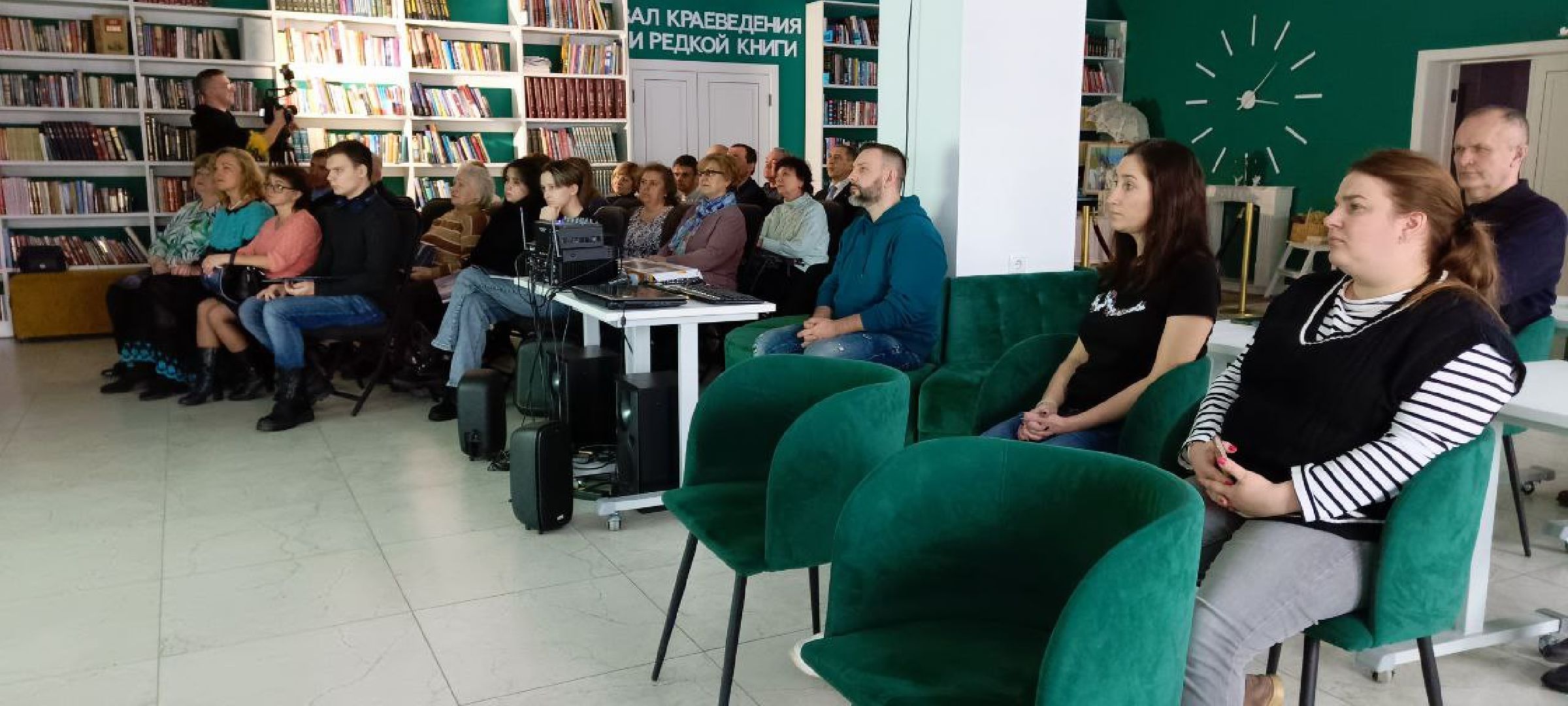 Дмитров, Проект Читай и смотри, Писатель Аркадий Зюзин,