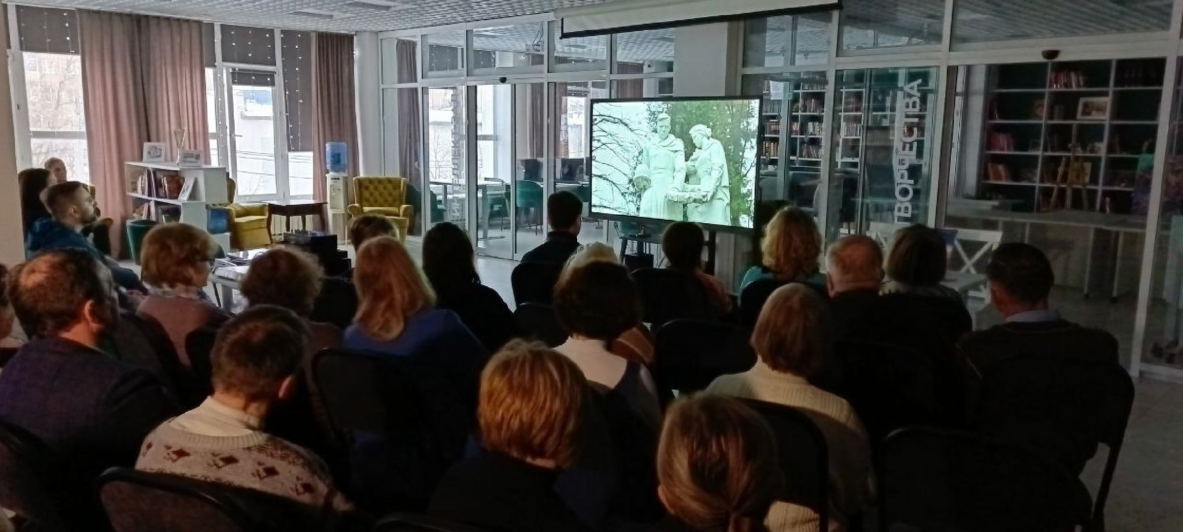 Дмитров, Проект Читай и смотри, Писатель Аркадий Зюзин,