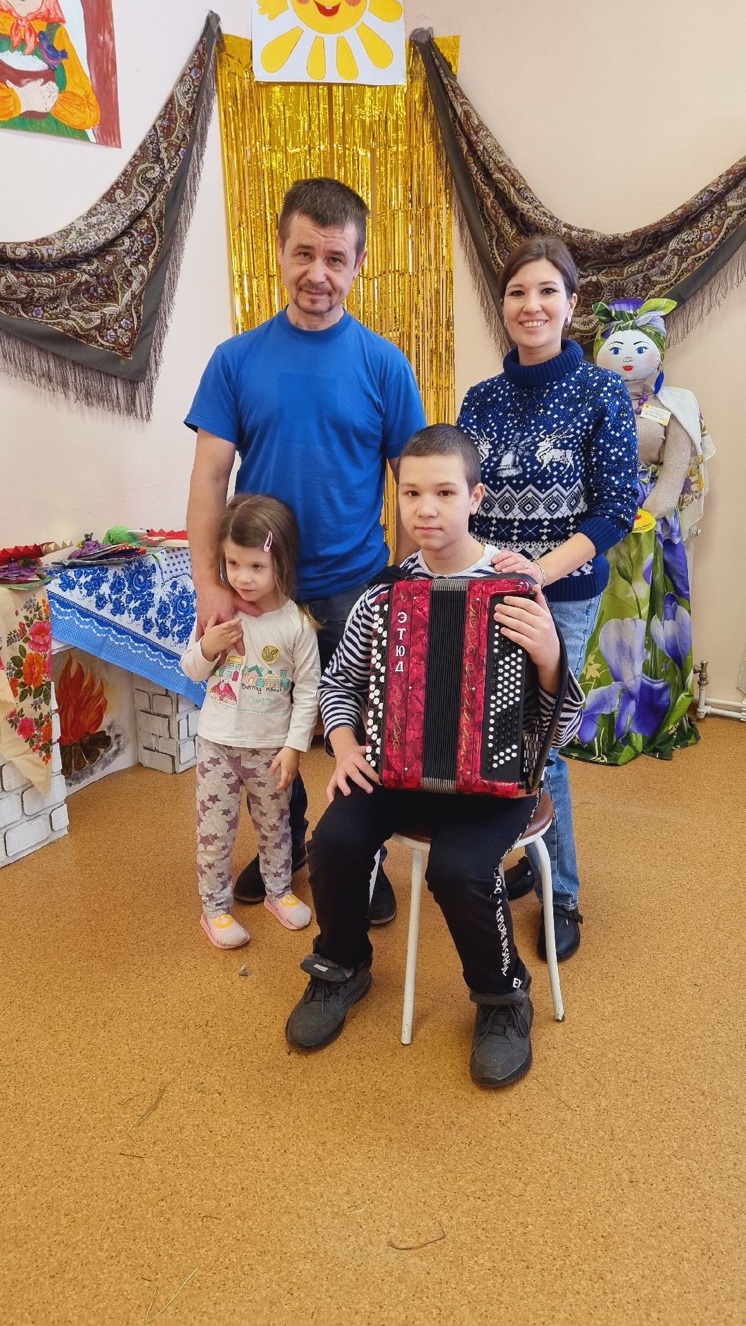 Зима в Подмосковье, праздники, Доброе дело,