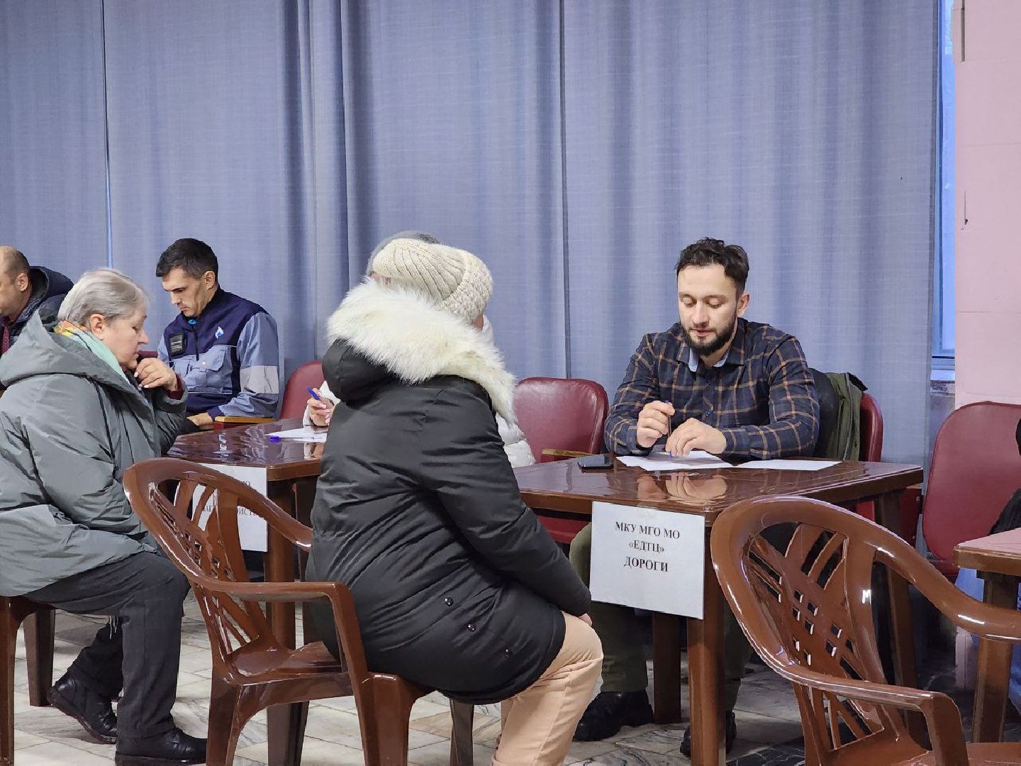 можайск, можайский городской округ, подмосковье, выездная администрация, обращения граждан, власть, решение проблем, дороги, ремонт дорог, люди, жители,