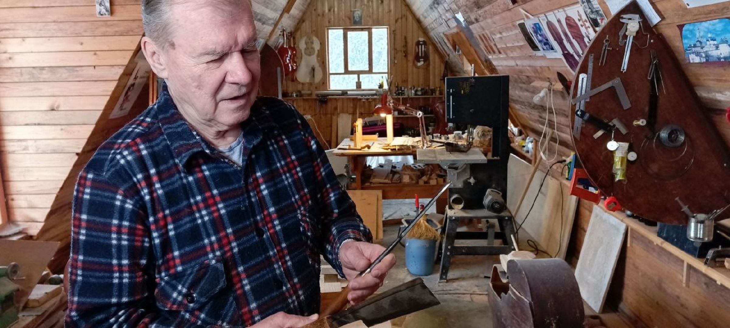 Дмитров, Деденево, Скрипичный мастер Андрей Зубенко,