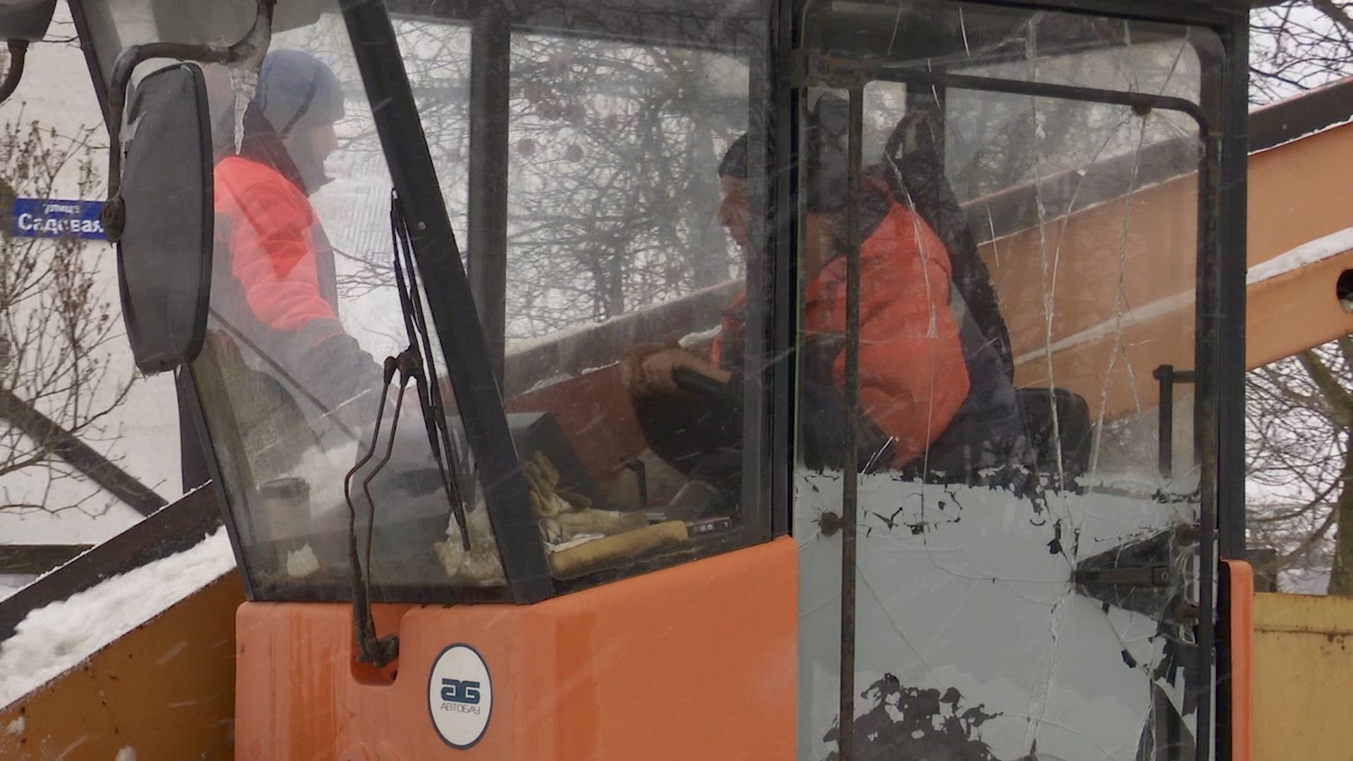 Клин, общество, зима, уборка дворов, ЖКХ,