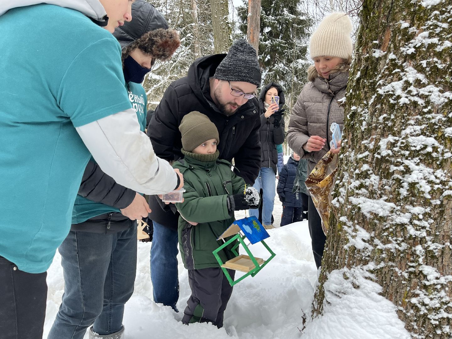 наро-фоминск, покормите птиц зимой, Юннаты, экологическая акция,наро-фоминский городской округ,