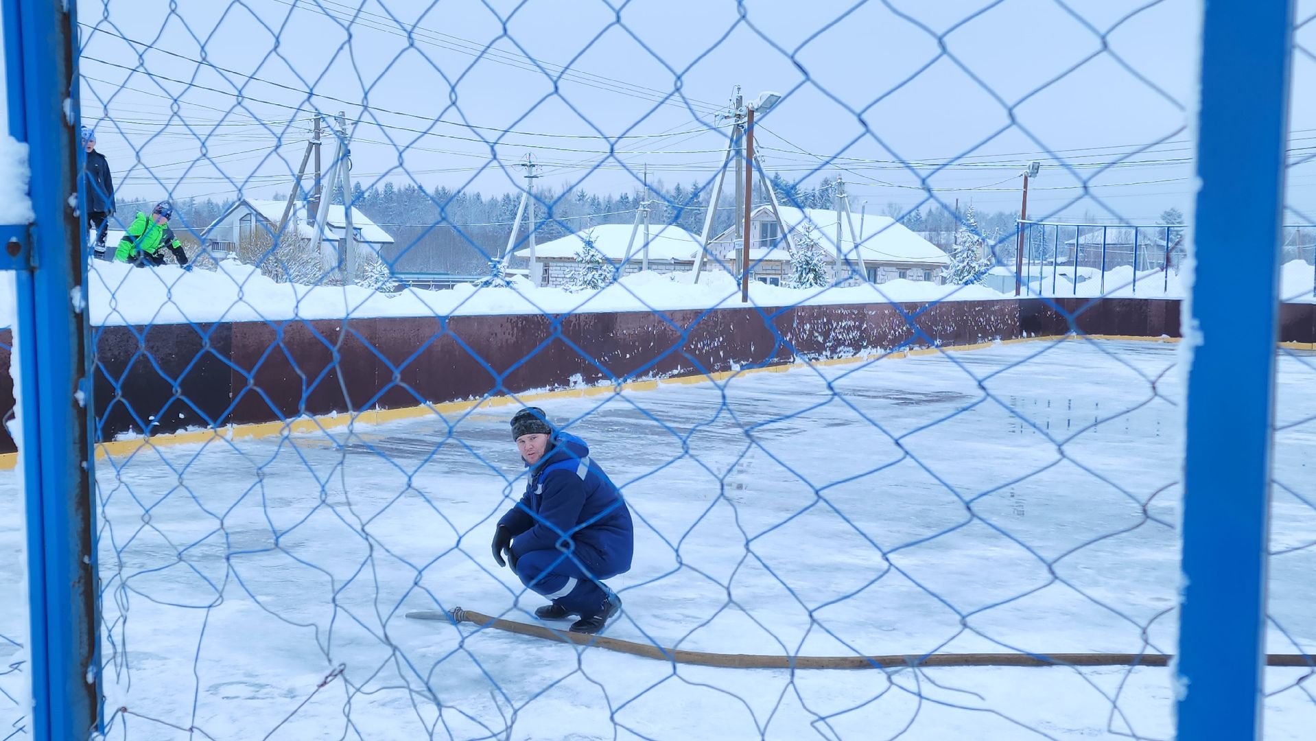 волоколамск, жкх, каток, деревня, зимней сезон, коньки,