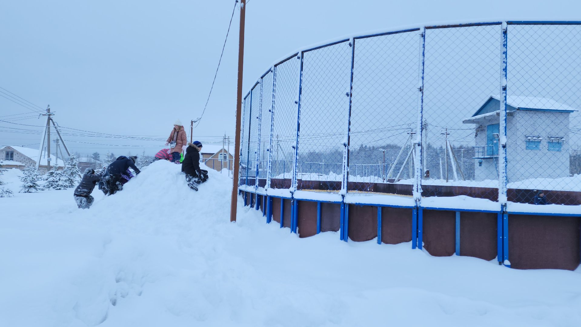 волоколамск, жкх, каток, деревня, зимней сезон, коньки,