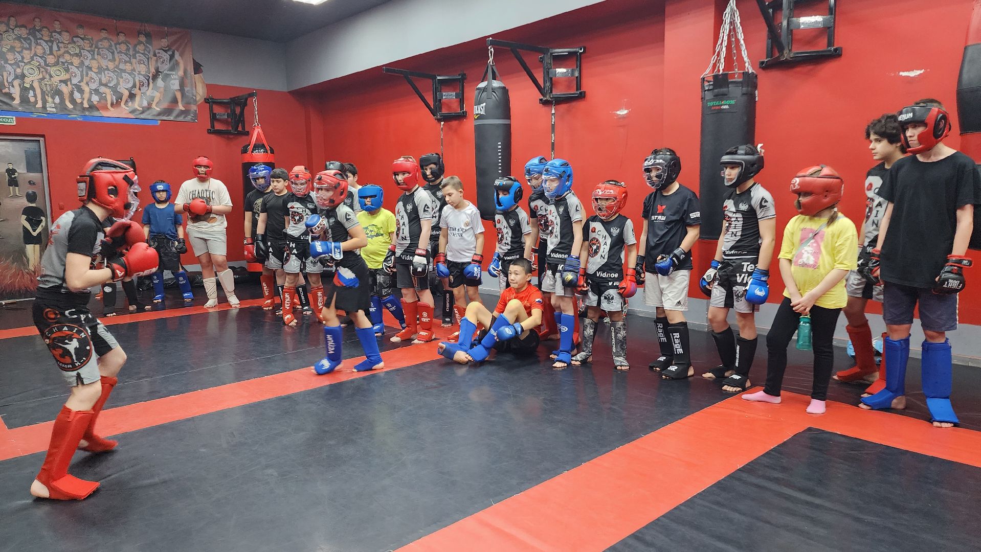 Артур Варданян, клуб единоборств, спортклуб QChain, Видное, Подмосковье, Единоборства, Федерация бокса,