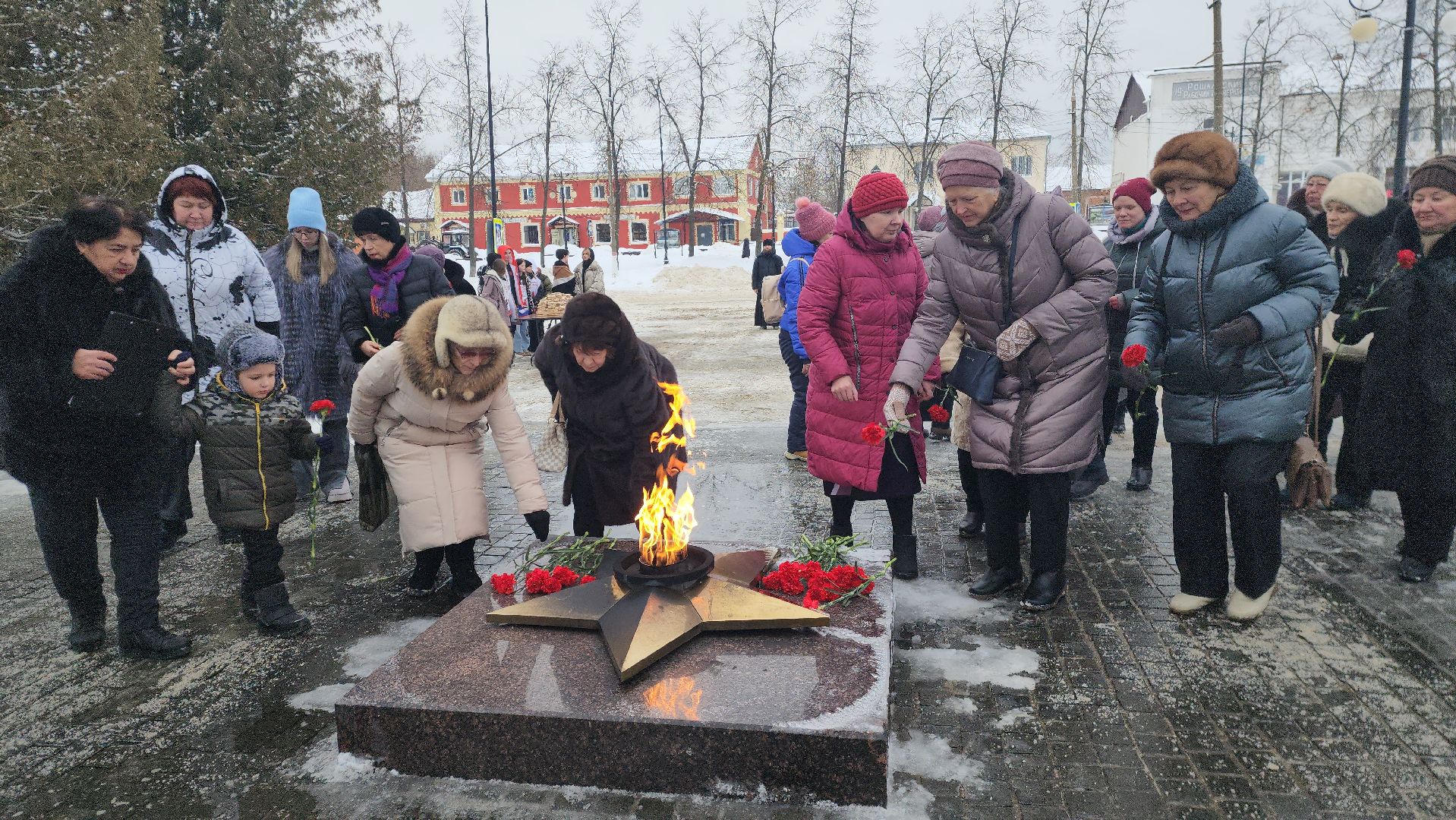 шатура, рошаль, блокада ленинграда, пайка хлеба, митинг, память,
