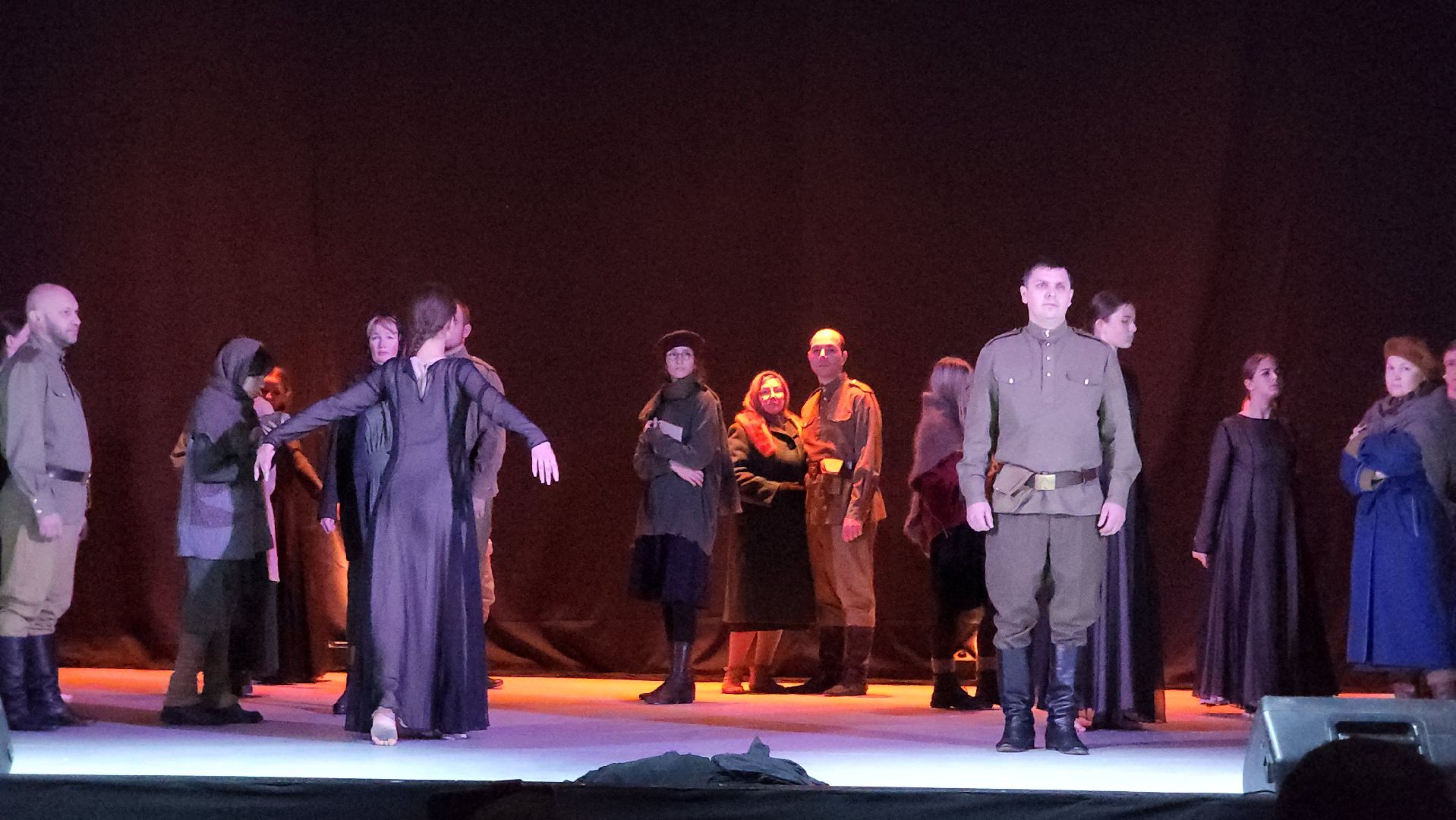 блокада Ленинграда, спектакль, искусство,