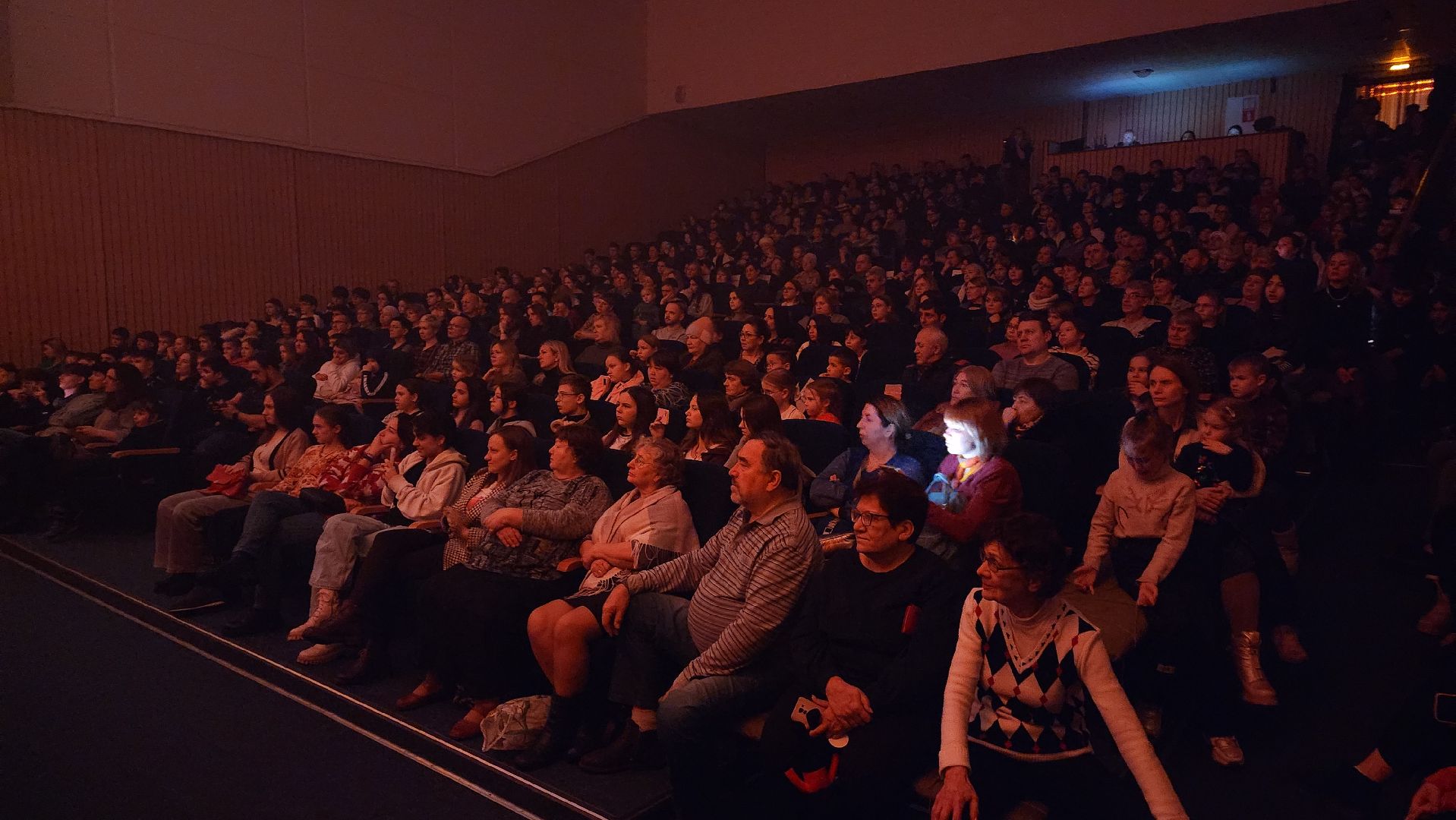 блокада Ленинграда, спектакль, искусство,