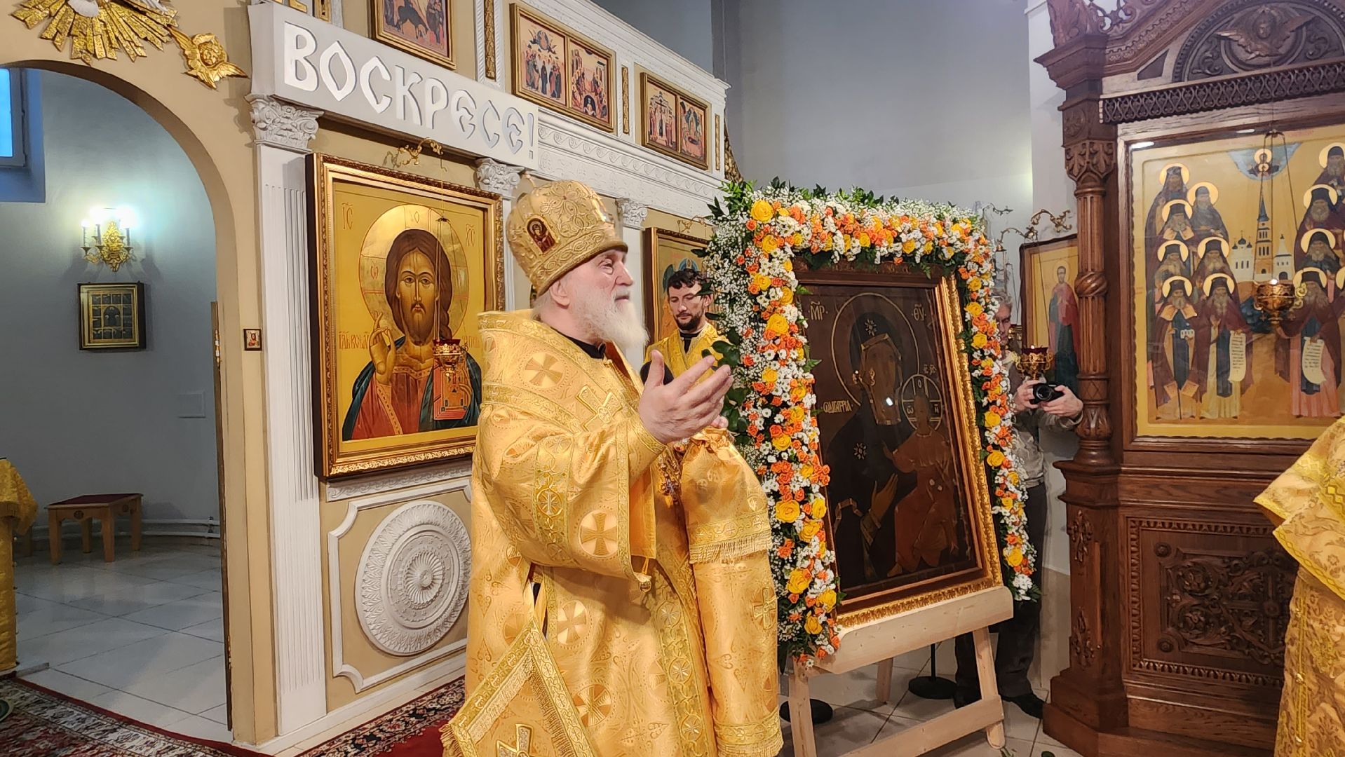 храм Преображения Господня, Феодотьевская икона Божией Матери, митрополит Крутицкий и Коломенский, митрополит Павел, архиерей, аубакиров, Денисов, Коржуев,