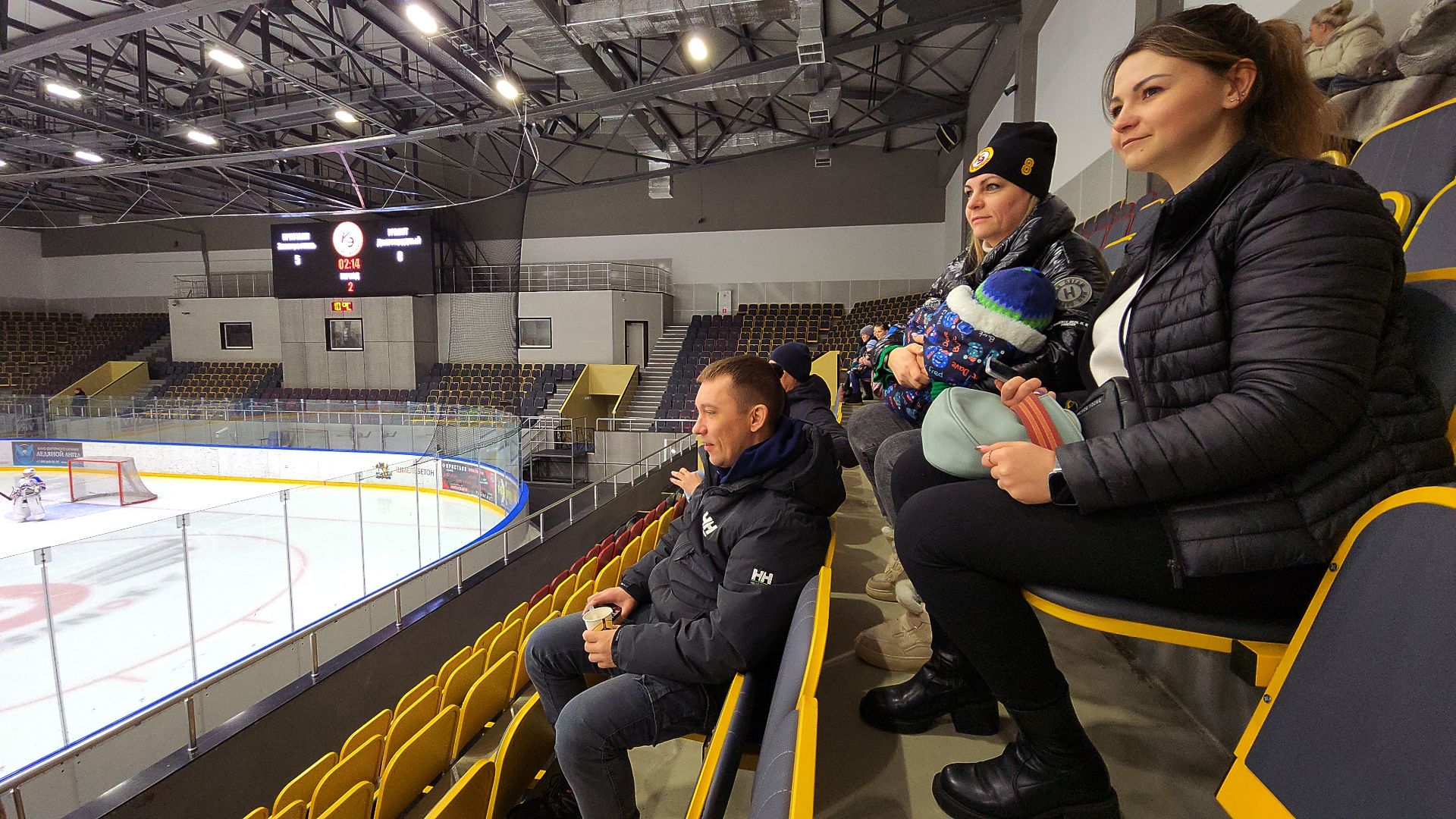 спорт, спорт подмосковья, первенство по хоккею, электросталь, электросталь спортивная, хоккей, хоккейная команда, хоккейный сезон, ледовая арена, ледовый дворец,