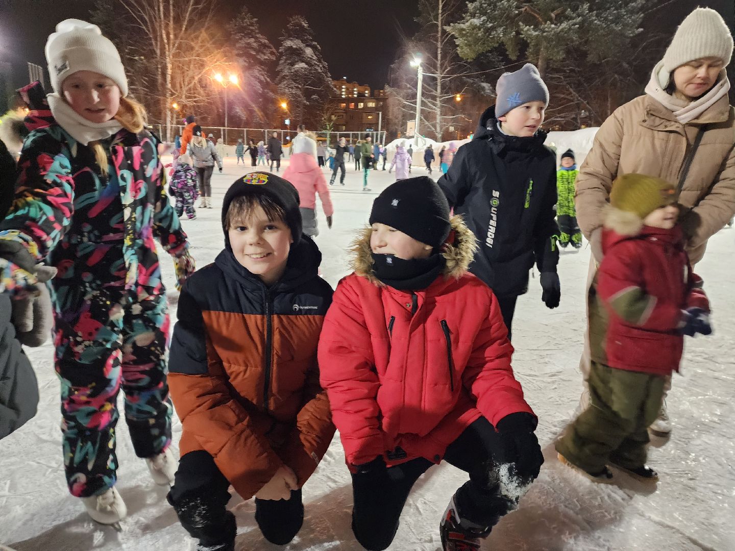 красноармейск, г.о. пушкинский, жаркий лед, дискотека,