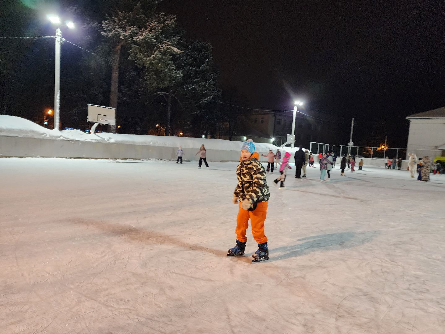 красноармейск, г.о. пушкинский, жаркий лед, дискотека,