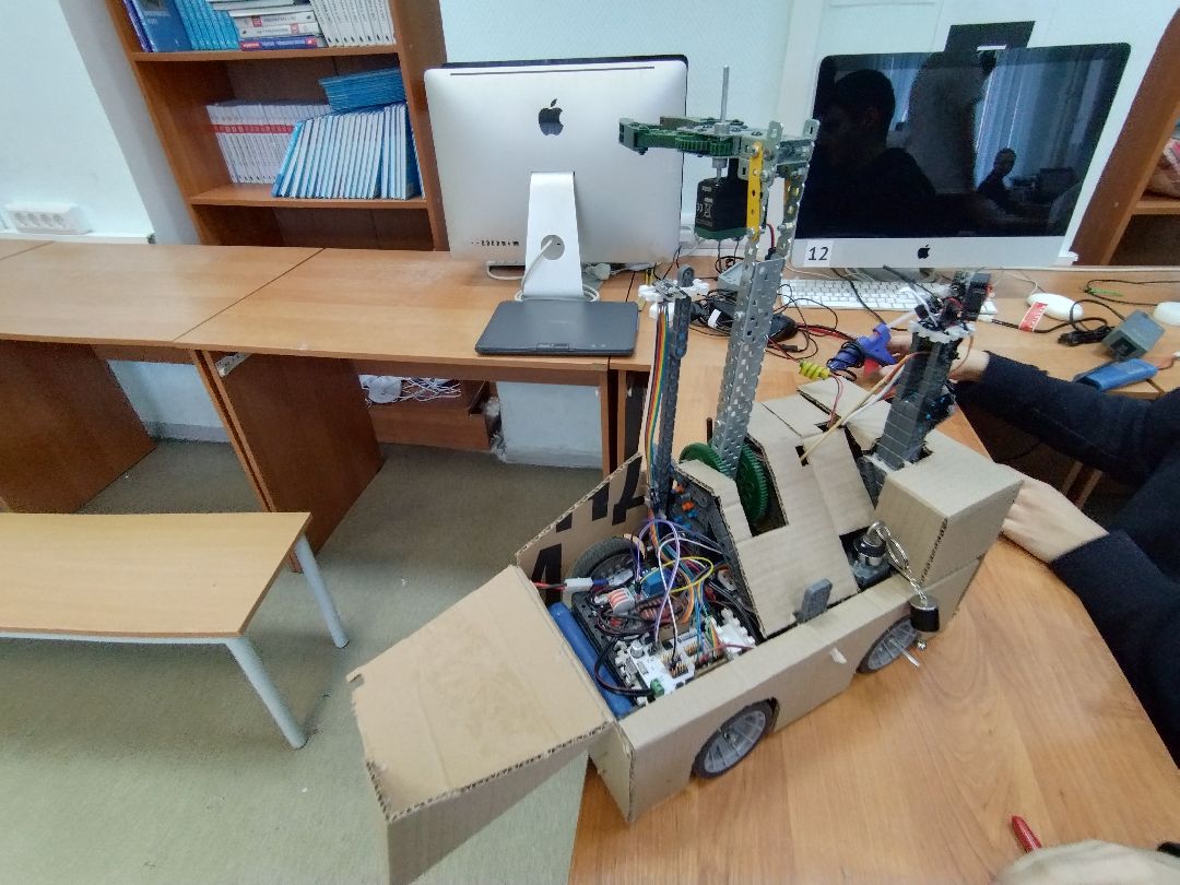 роботы, олимпиада, физика, Робофест, Мытищи