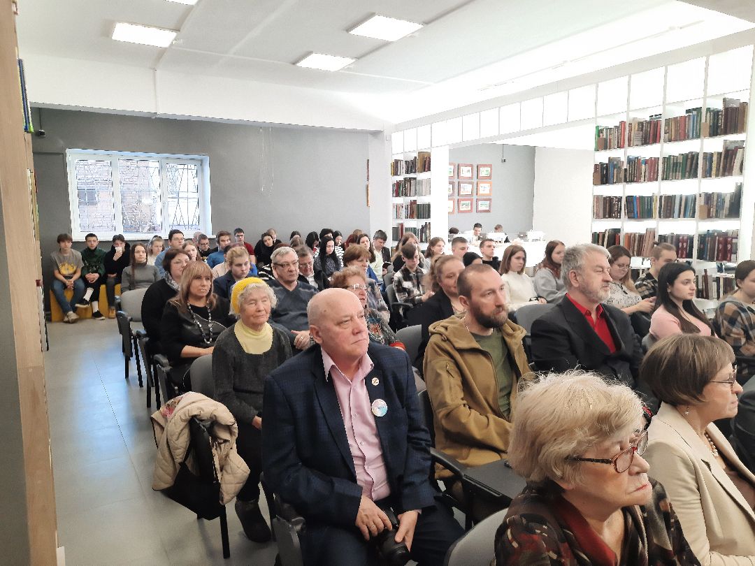 Шатура, библиотека, Гражданином быть обязан, форум Союза Писателей России