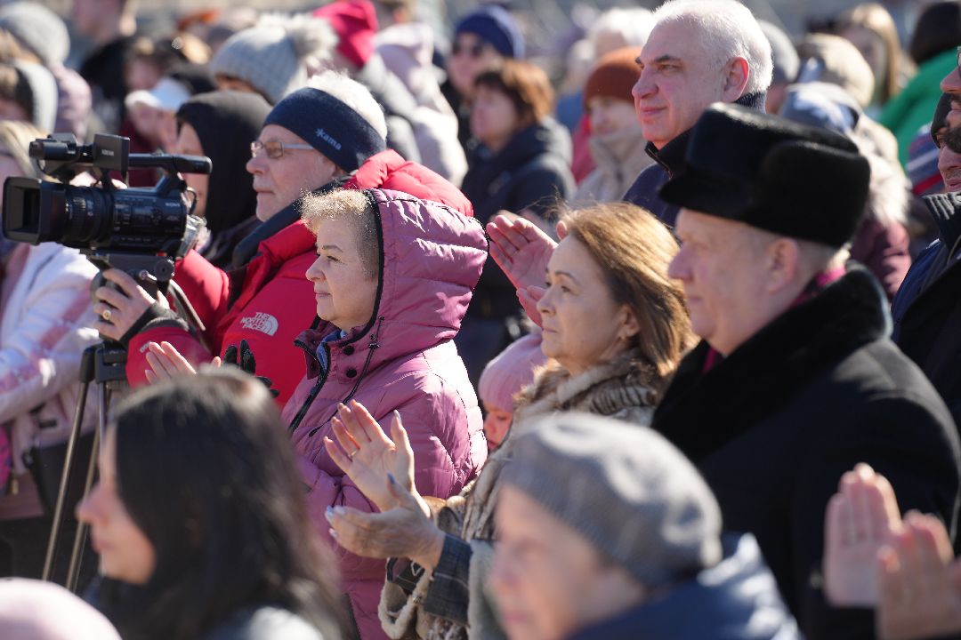 Крымская весна, митинг, Дзержинский, праздник
