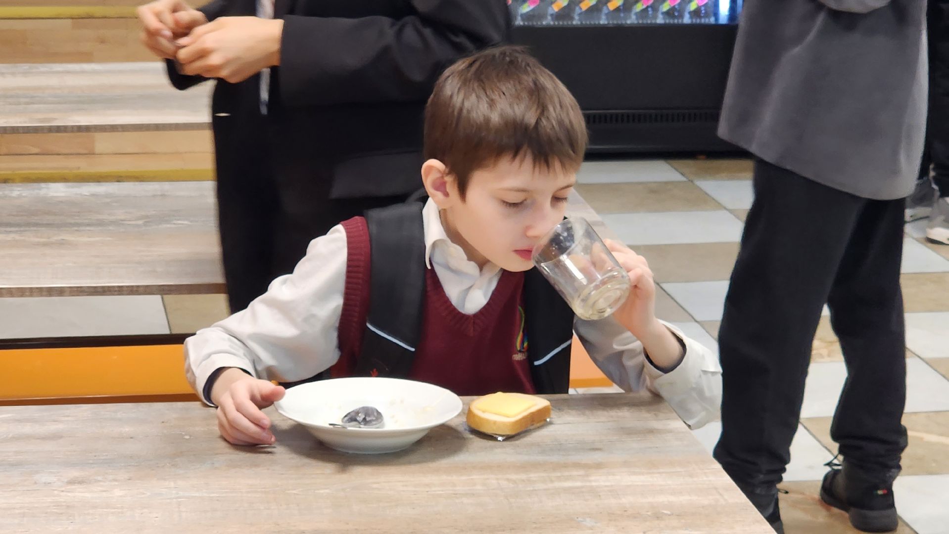 Гимназия 1, Алферова, проверка, столовая, питание, пищеблок, депутаты, меню,