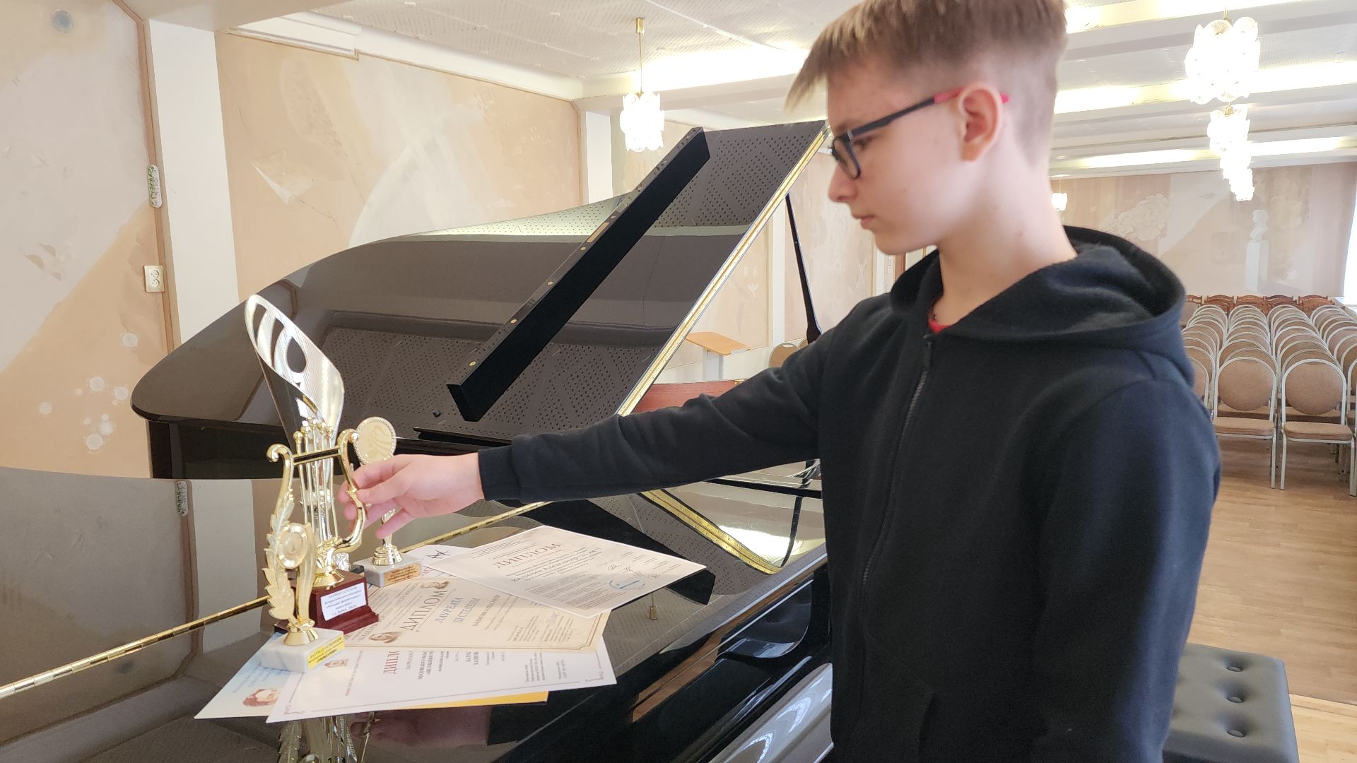 гений, музыкант, музыканты, музыкальная школа, электросталь, мой город, жители города, искусство, творчество, талантливые дети, таланты подмосковья,