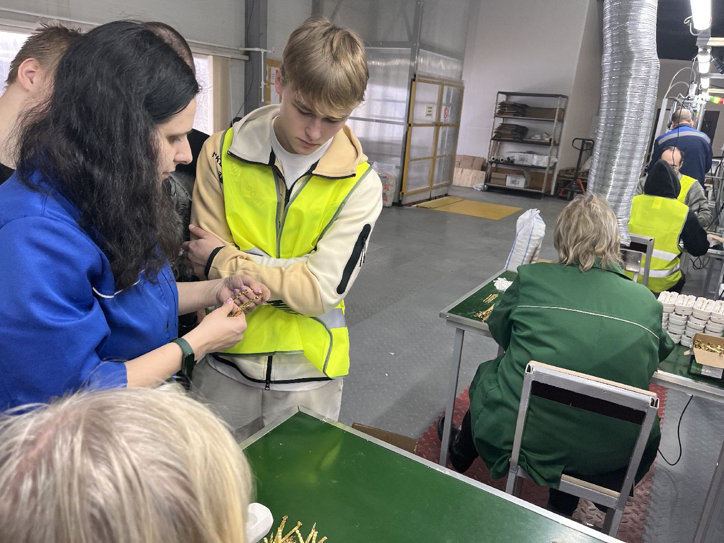 студенты, можайский техникум, завод, предприятие, экскурсии,