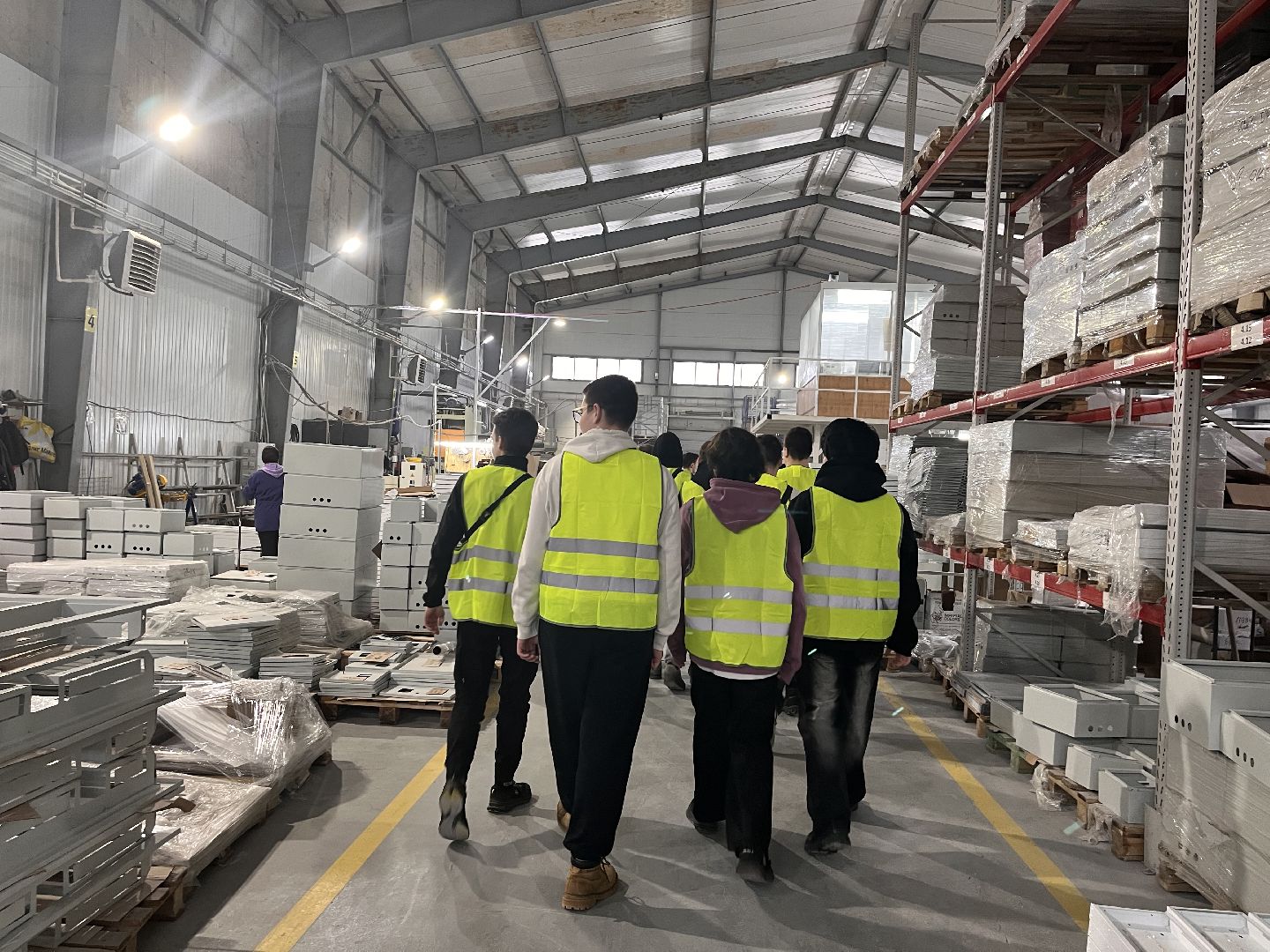 студенты, можайский техникум, завод, предприятие, экскурсии,