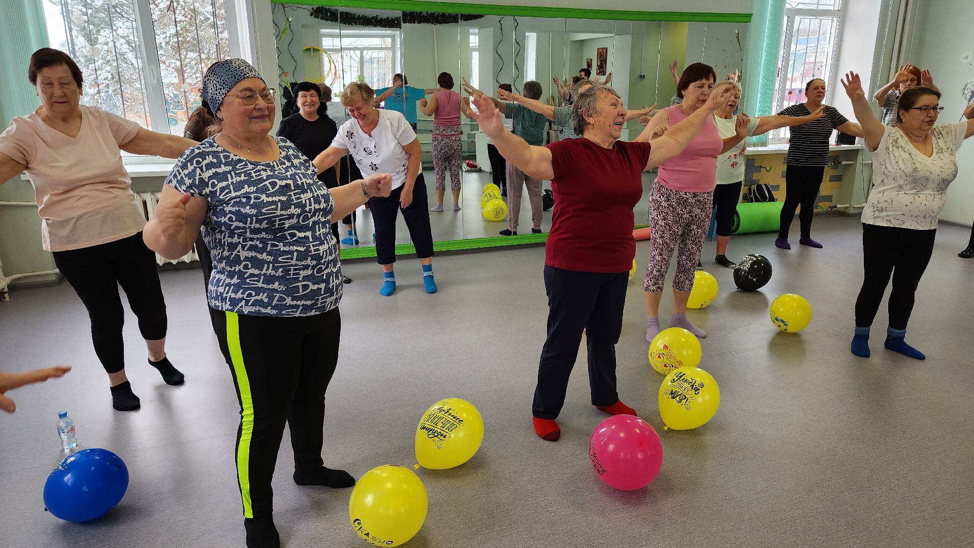 кашира, ожерелье, активное долголетие, йога смеха, зож, релаксация, групповые занятия,