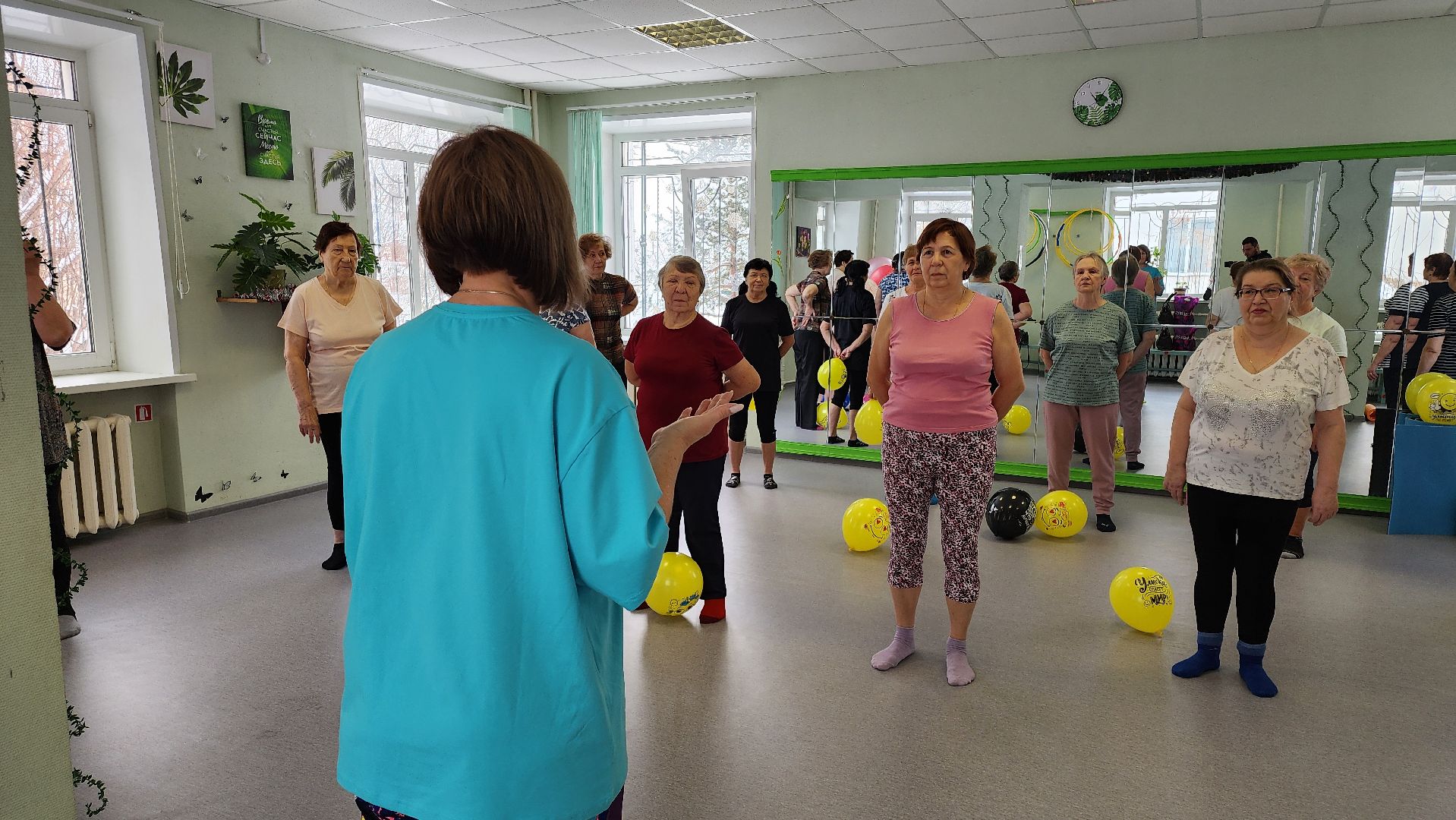 кашира, ожерелье, активное долголетие, йога смеха, зож, релаксация, групповые занятия,