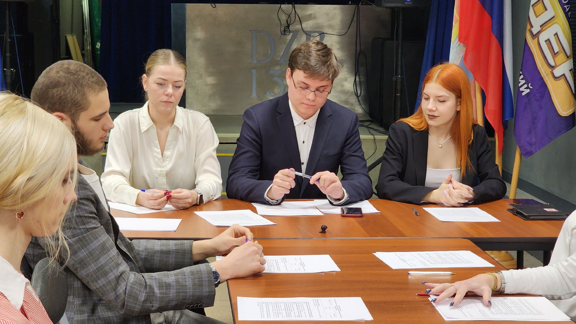 власть, молодежный парламент, молодежная политика,