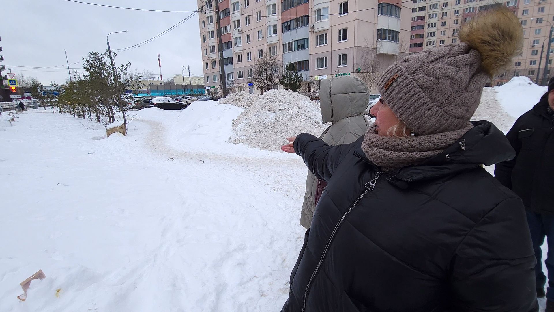 благоустройство, парковки, схемы движения во дворах, знаки, контейнерные площадки,