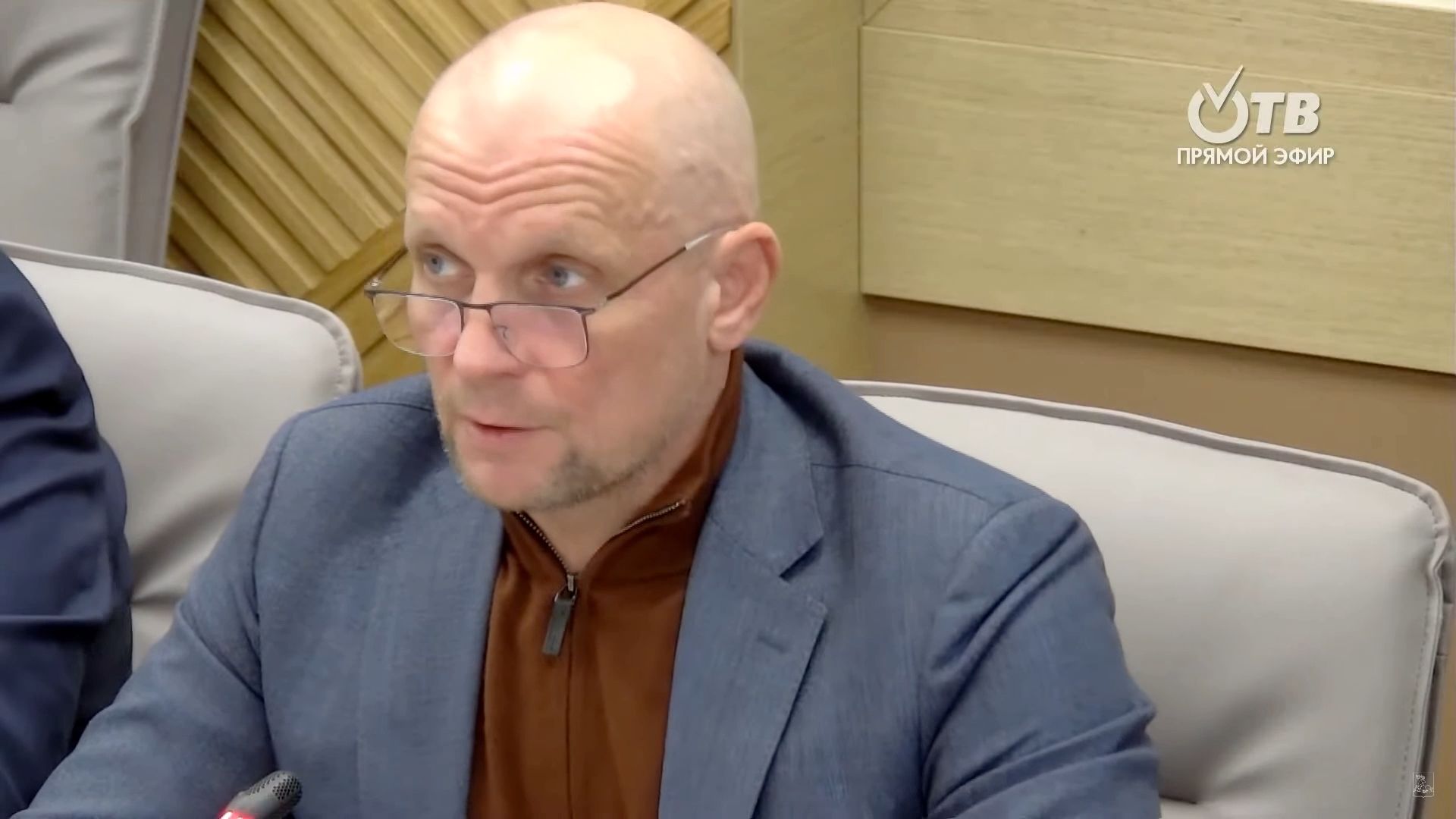 благоустройство, парковки, схемы движения во дворах, знаки, контейнерные площадки,