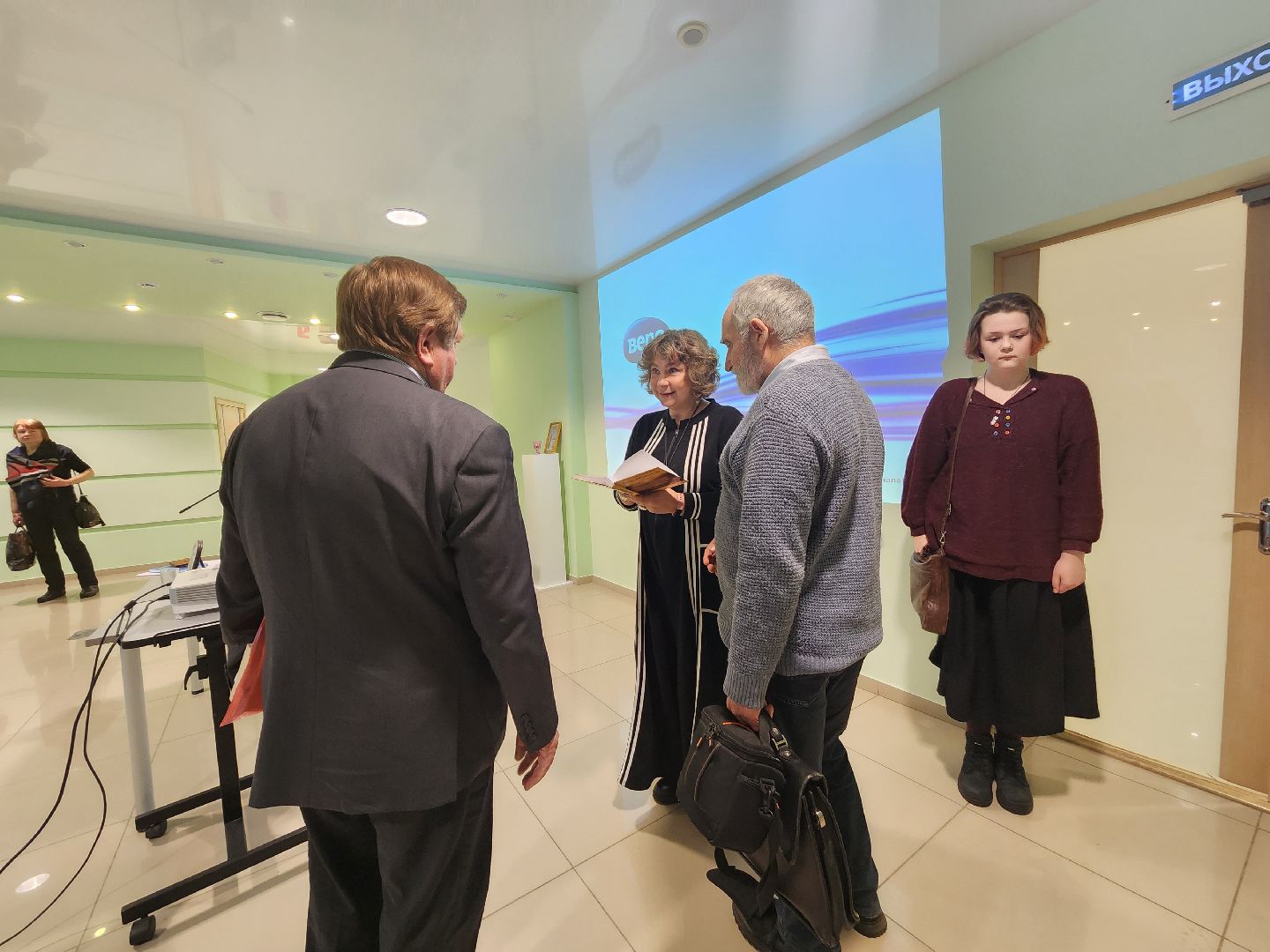 пушкино, чтение, библиотека, православие, культурный обмен,