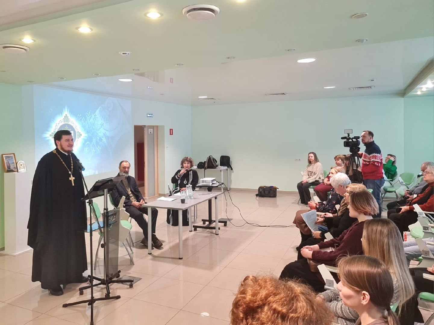 пушкино, чтение, библиотека, православие, культурный обмен,