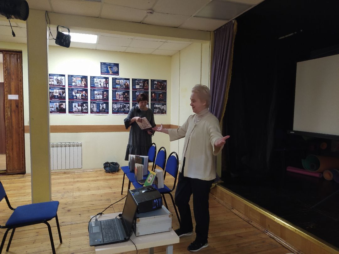 Киноистории, Том Сойер Фест Загорянский, театр