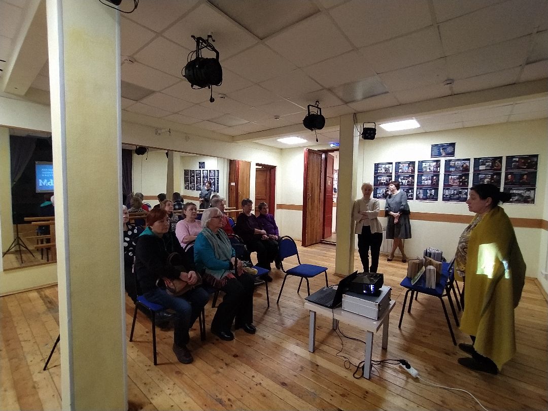 Киноистории, Том Сойер Фест Загорянский, театр