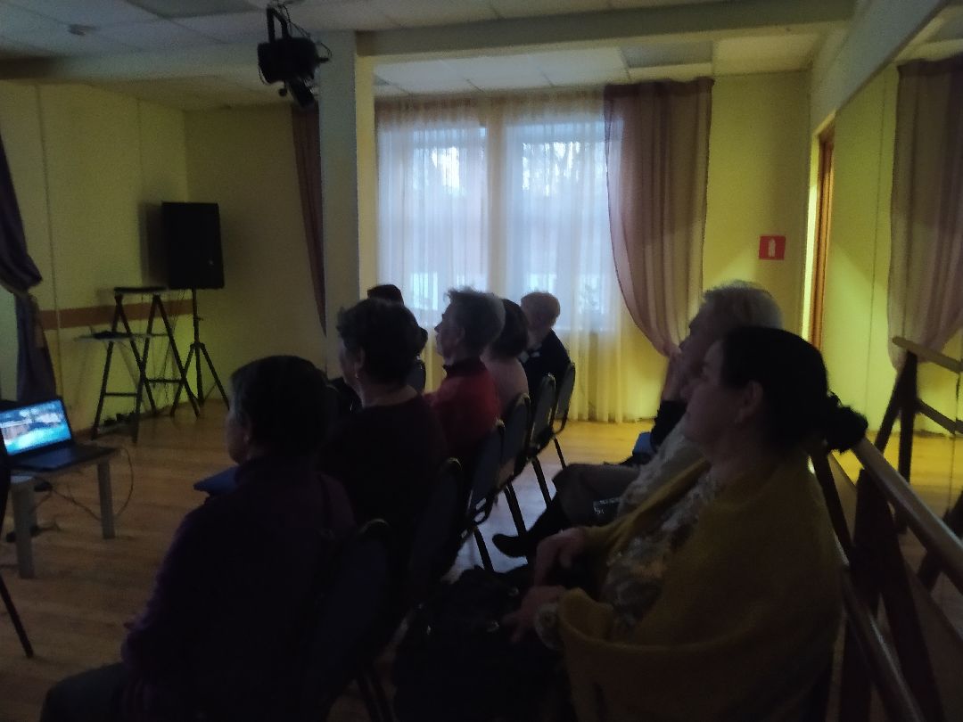 Киноистории, Том Сойер Фест Загорянский, театр