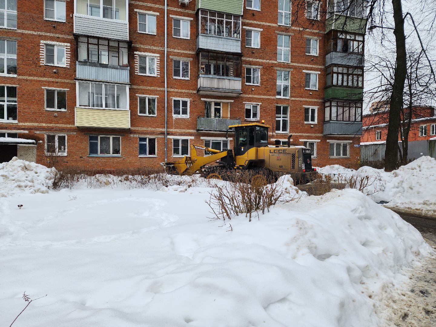 Подольск, управляющая компания, уборка снега, коммунальная техника,
