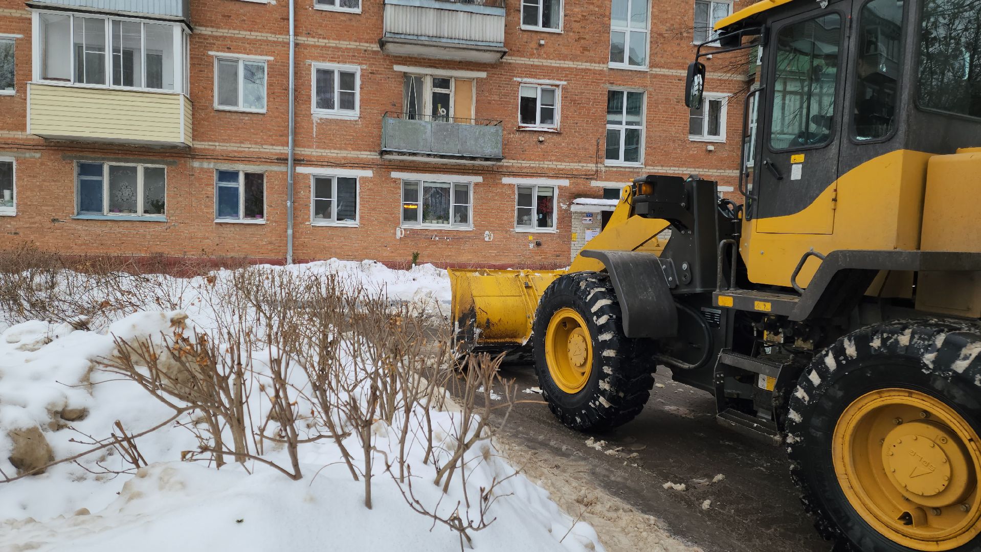 Подольск, управляющая компания, уборка снега, коммунальная техника,