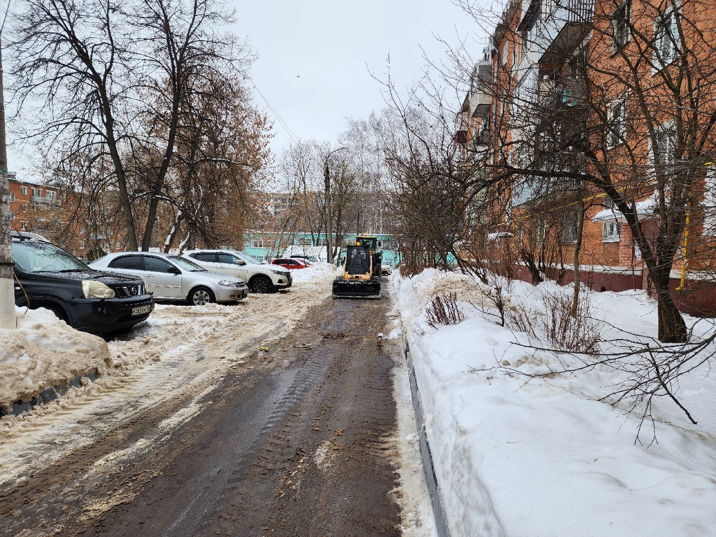 Подольск, управляющая компания, уборка снега, коммунальная техника,