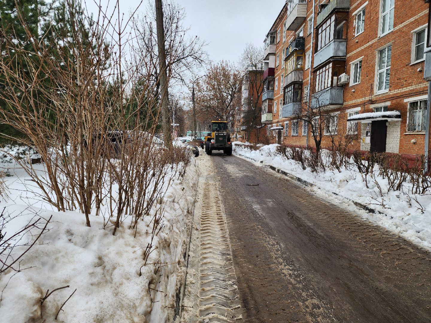 Подольск, управляющая компания, уборка снега, коммунальная техника,