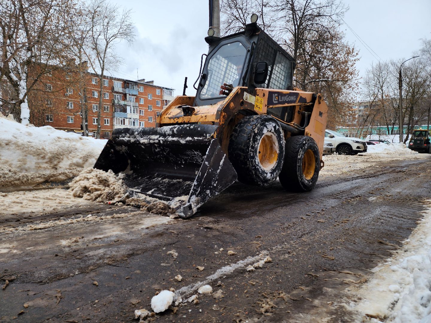 Подольск, управляющая компания, уборка снега, коммунальная техника,