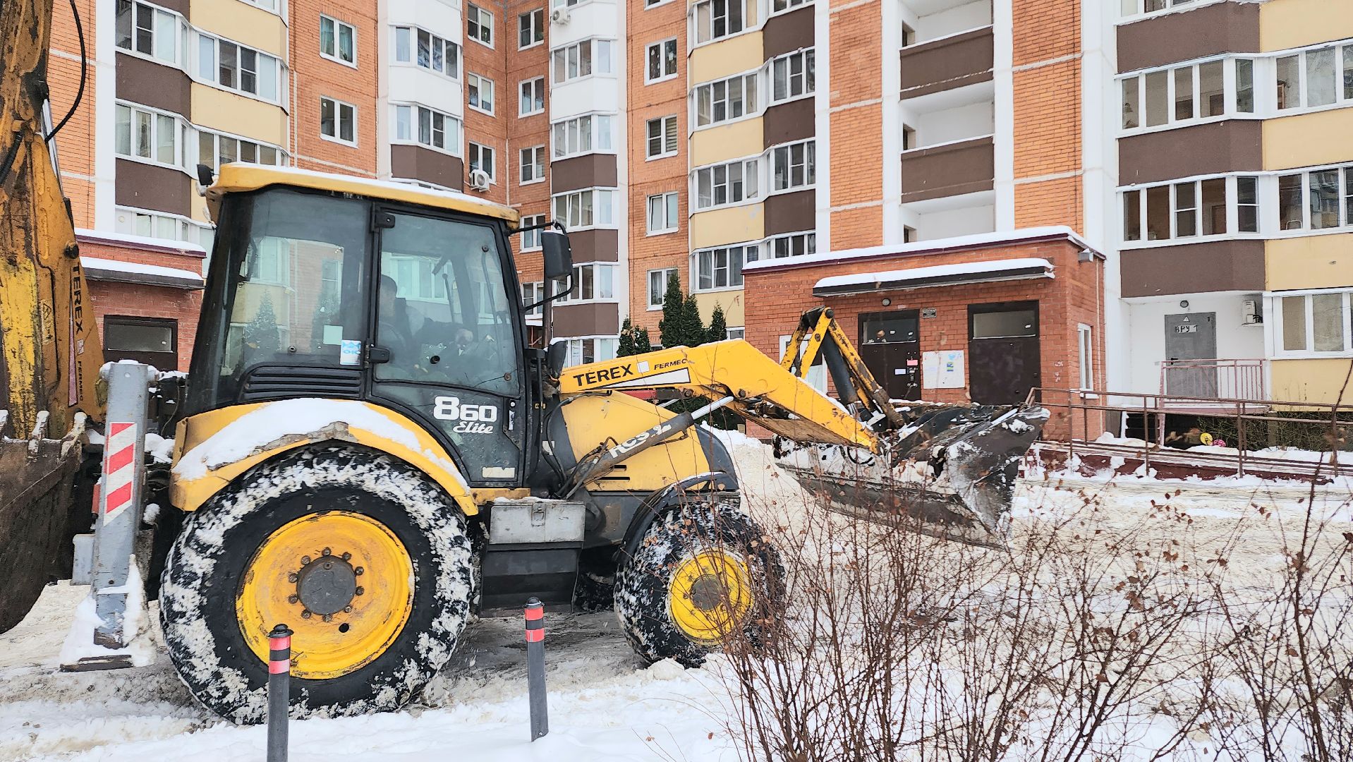 ЖКХ, УК Гюнай, микрорайон Западный, Домодедово, Уборка снега, Снежная каша, дворник, Снегоуборочная техника,