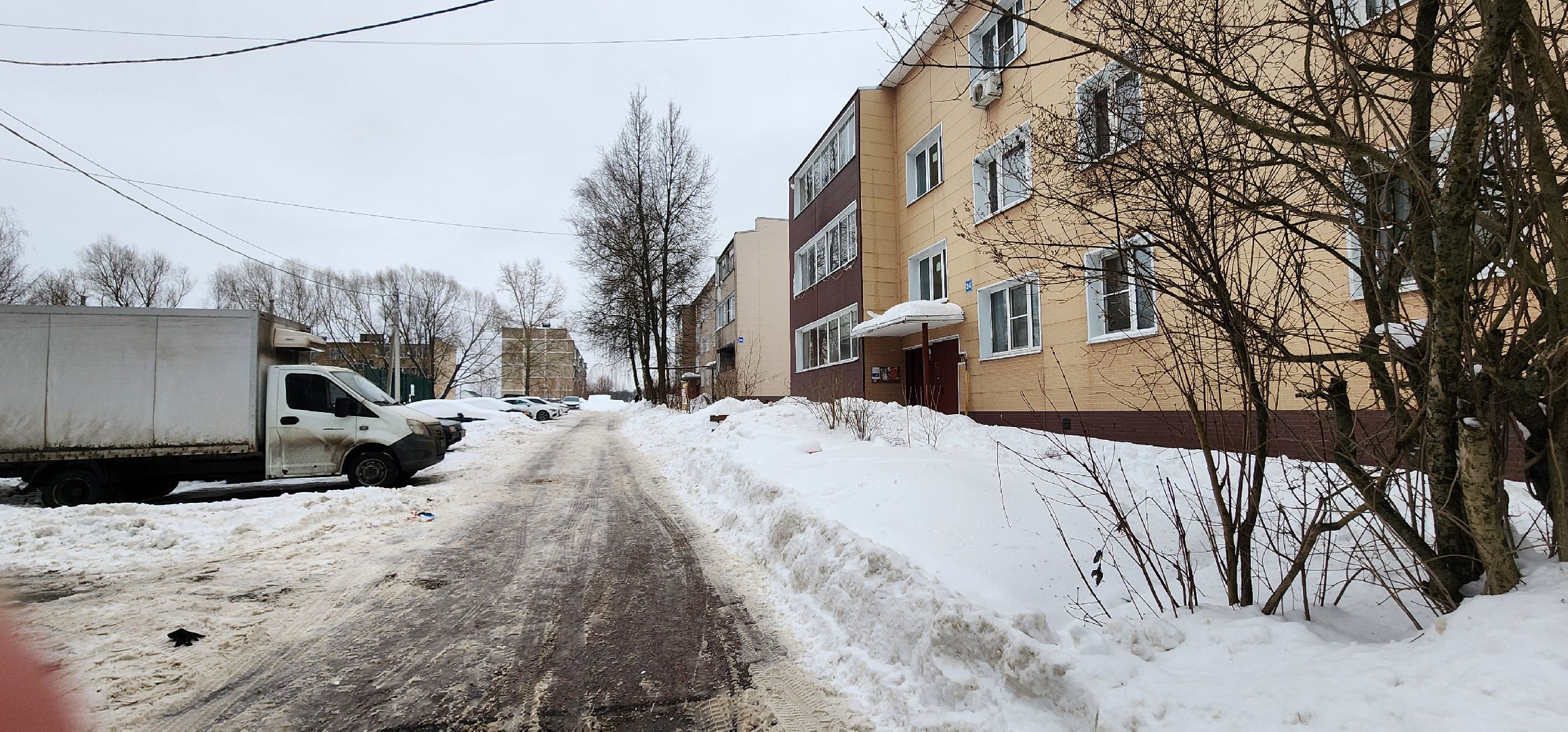 сосульки на крышах, село Вельяминово, Домодедово, уборка снега,